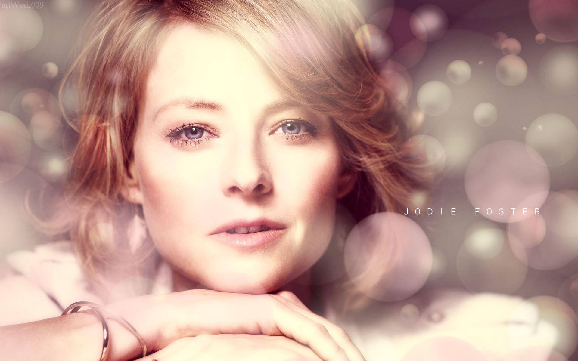 Breathtaking Close Up Of Jodie Foster Wallpaper