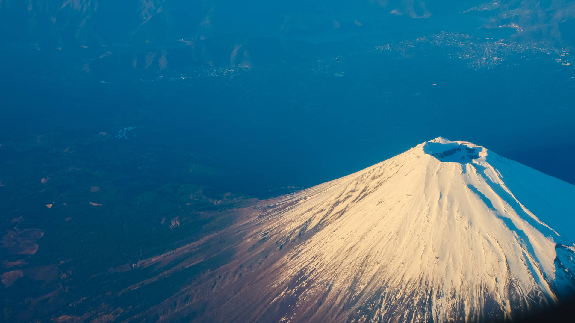 Breathtaking Mount Fuji Aerial View Wallpaper