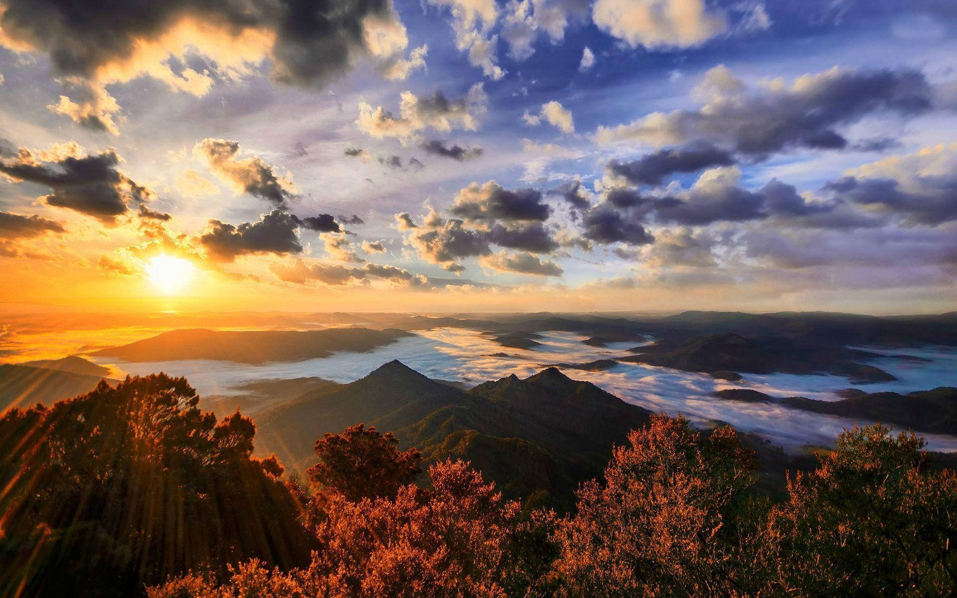 Breathtaking Smoky Mountains Sunset Wallpaper