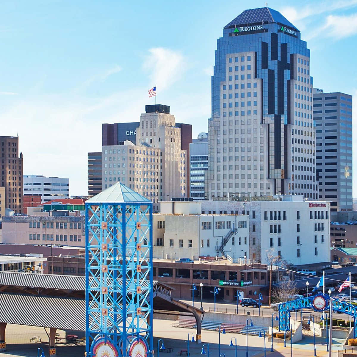 Breathtaking Sunset Over Shreveport Skyline Wallpaper