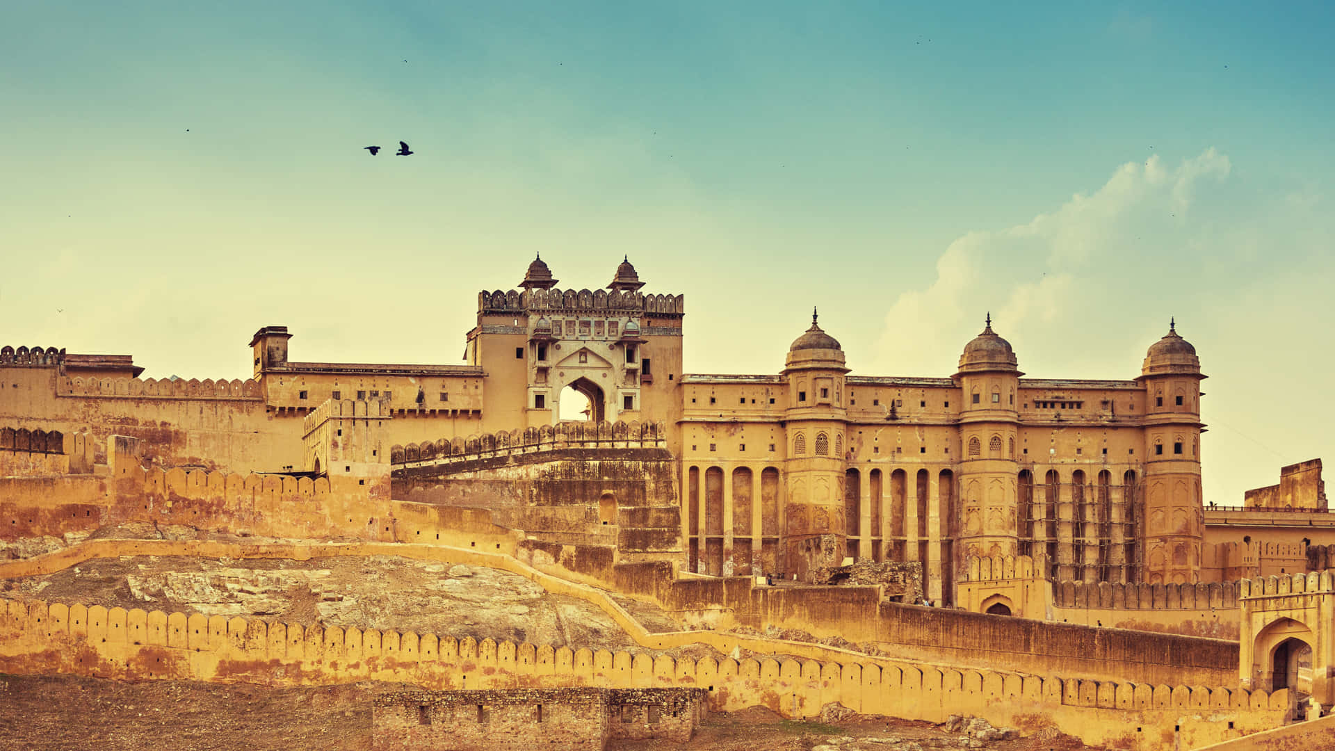 Breathtaking View Of Amer Fort Wallpaper