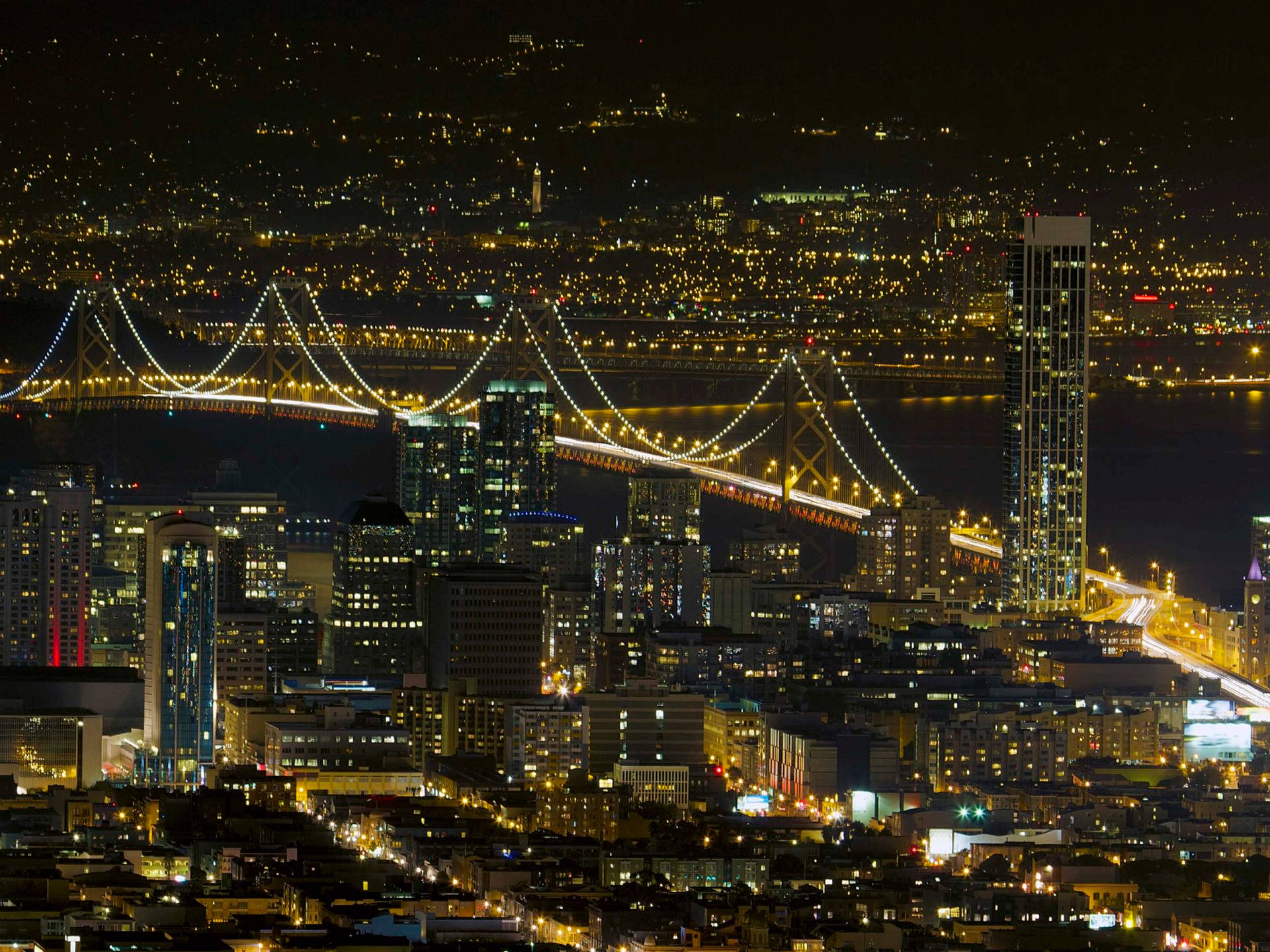 Breathtaking View Of Downtown Oakland Wallpaper
