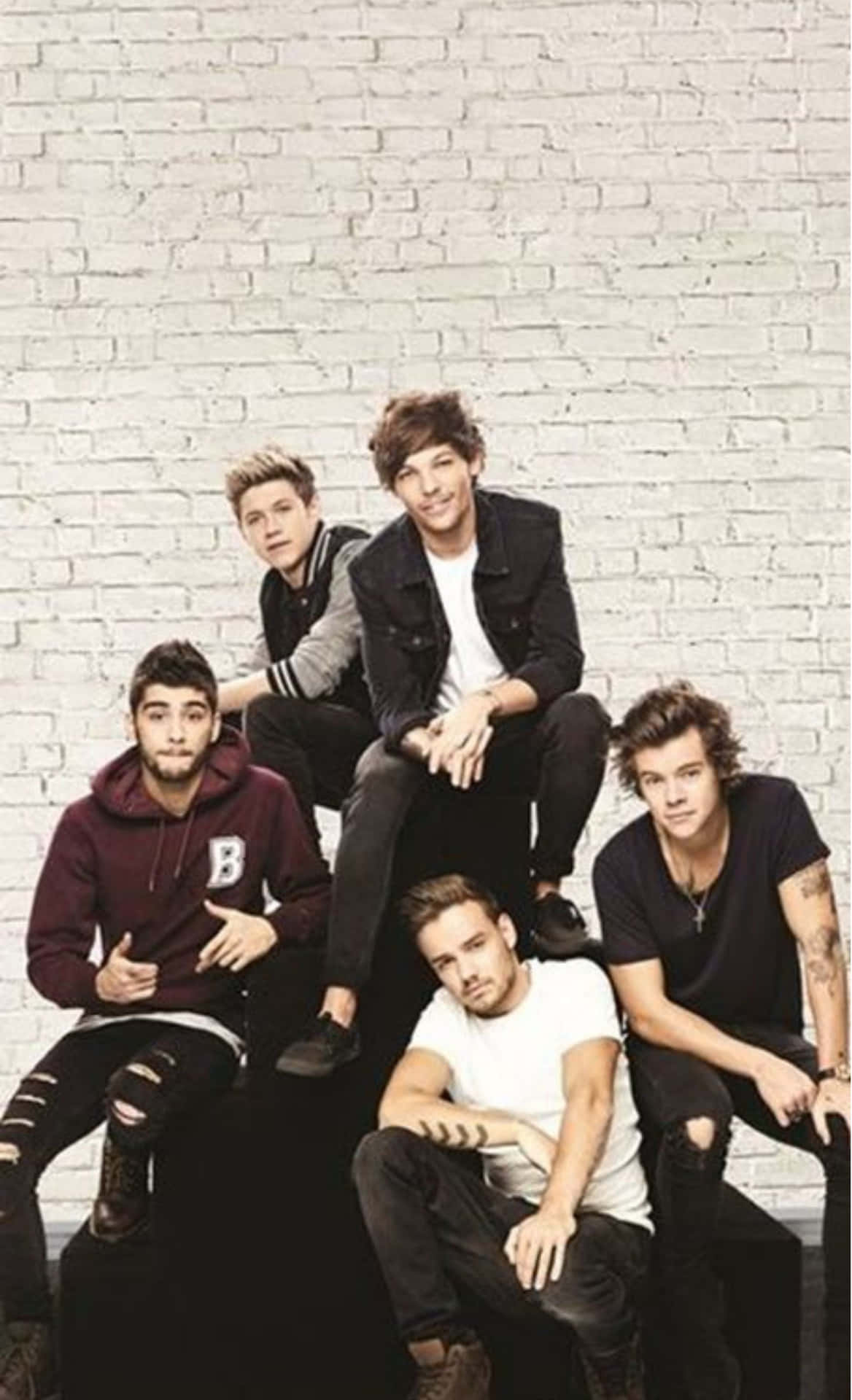 Bricked Wall 1 Direction Iphone tapet: Wallpaper