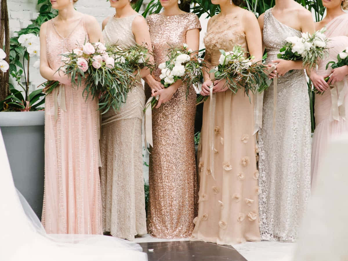 Cropped Bridal Party Pictures