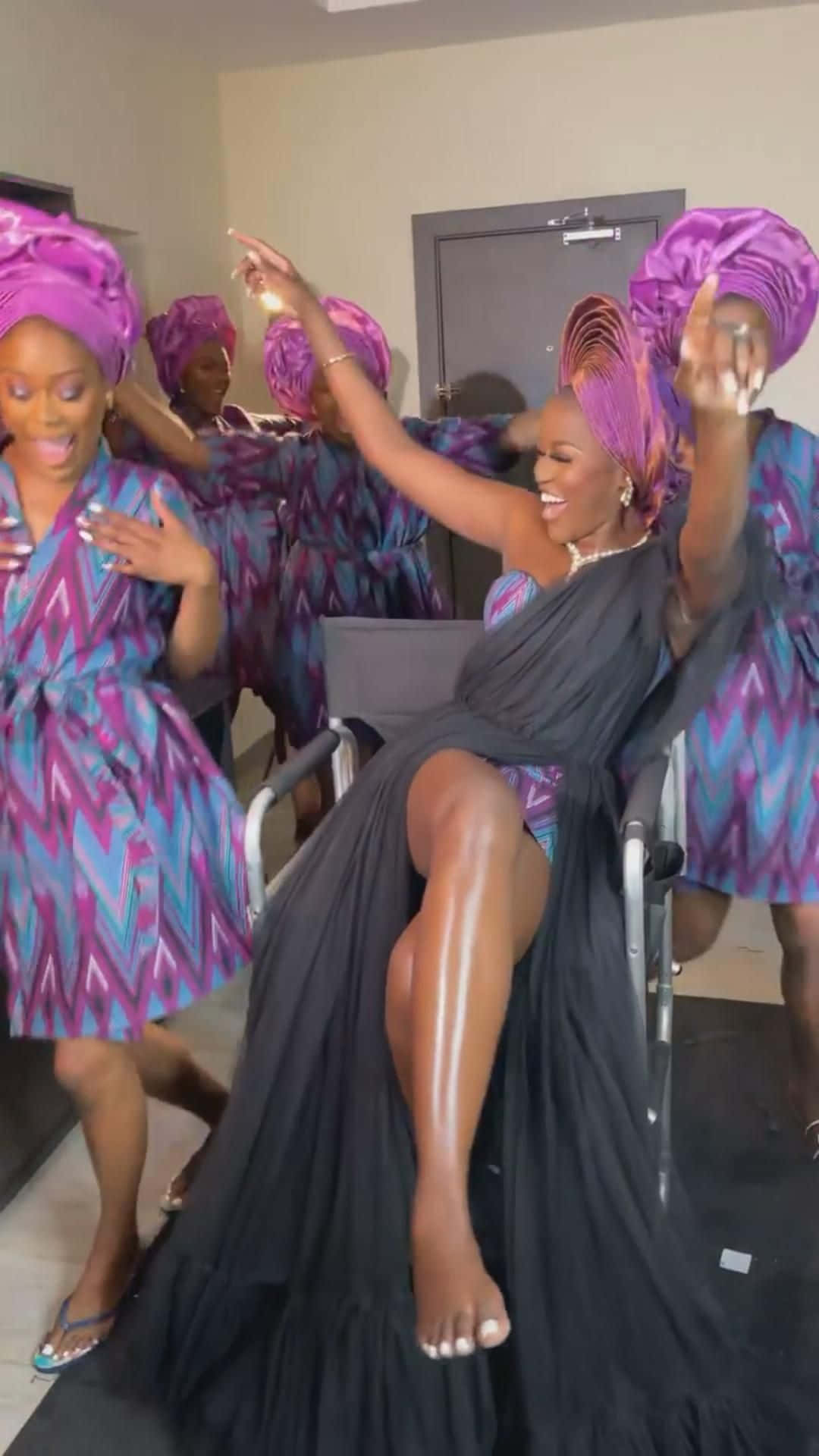 Afrikanskakvinnors Bröllopsdusch Bild