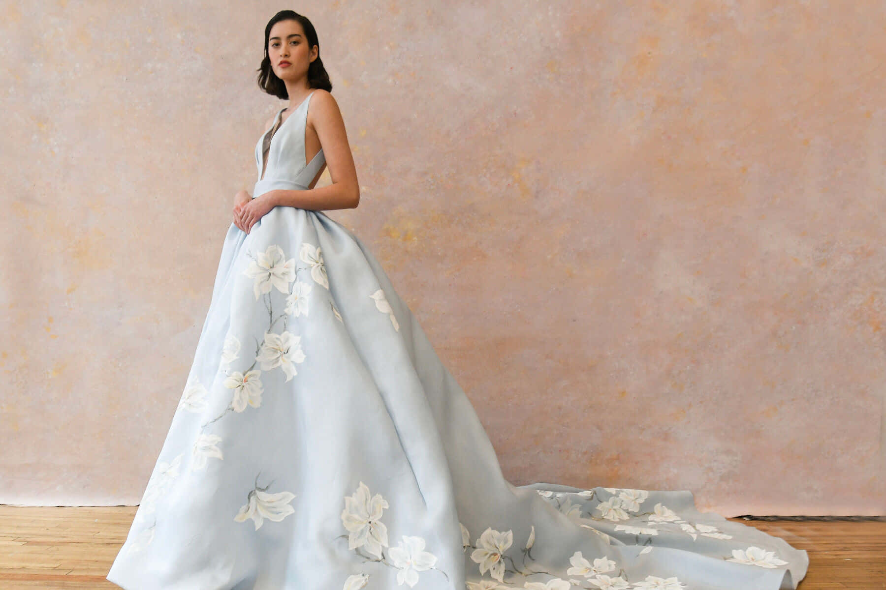 Dreamy White Lace Wedding Dress Wallpaper