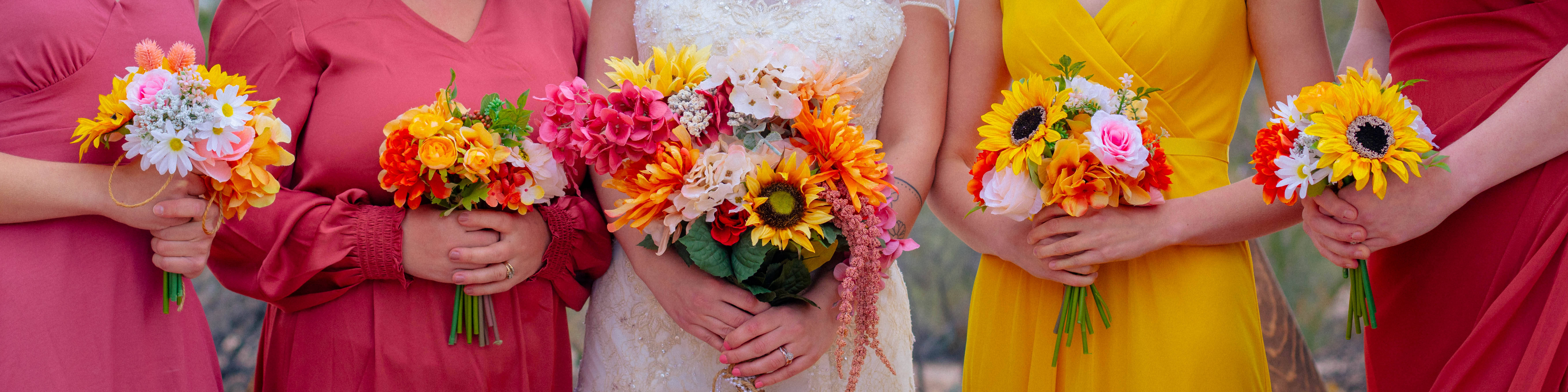 Bridesmaids With Sunflower Bouquet Wallpaper