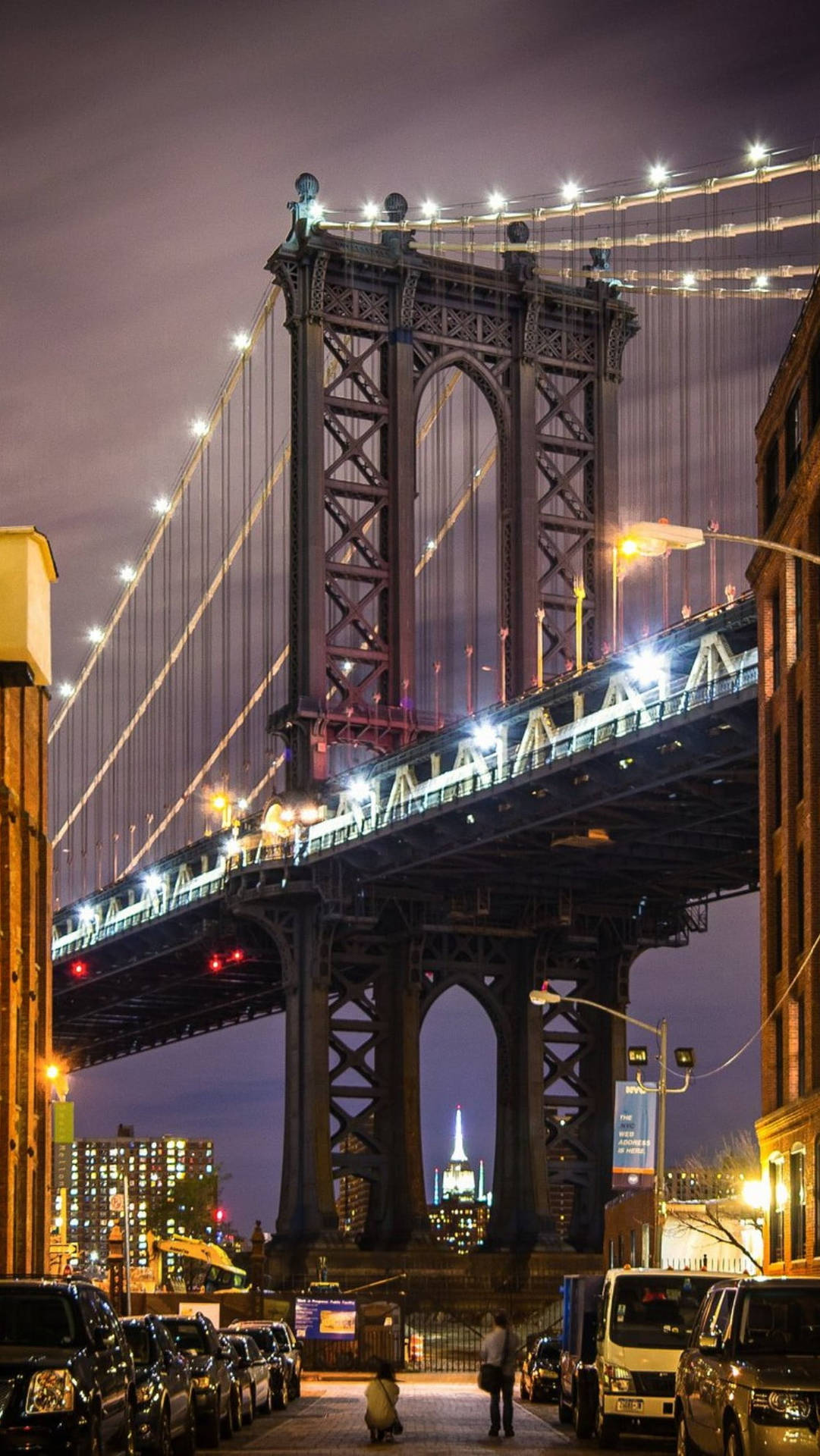 Puentede Cerca De Noche En Nueva York Para Iphone. Fondo de pantalla