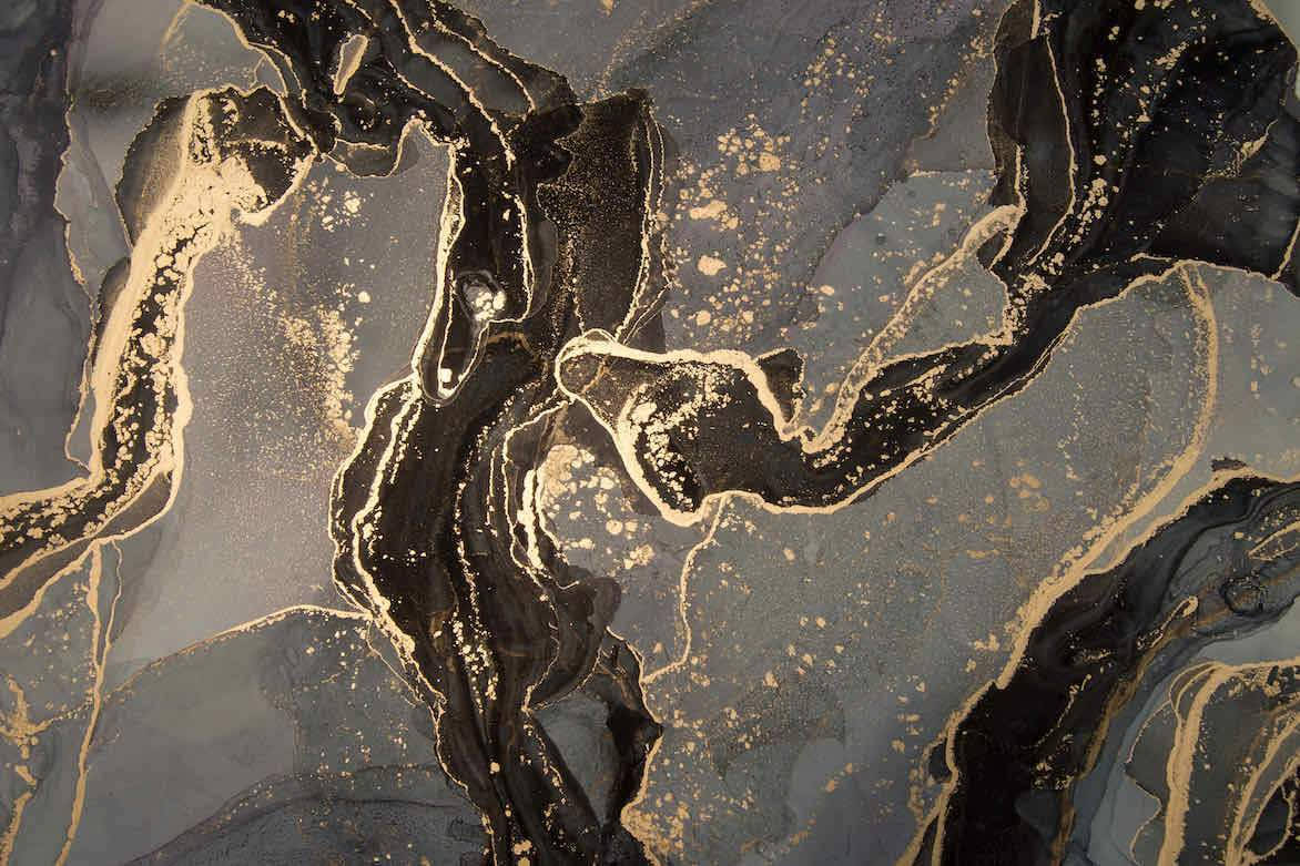 Bright Black And Gold Marble Wallpaper