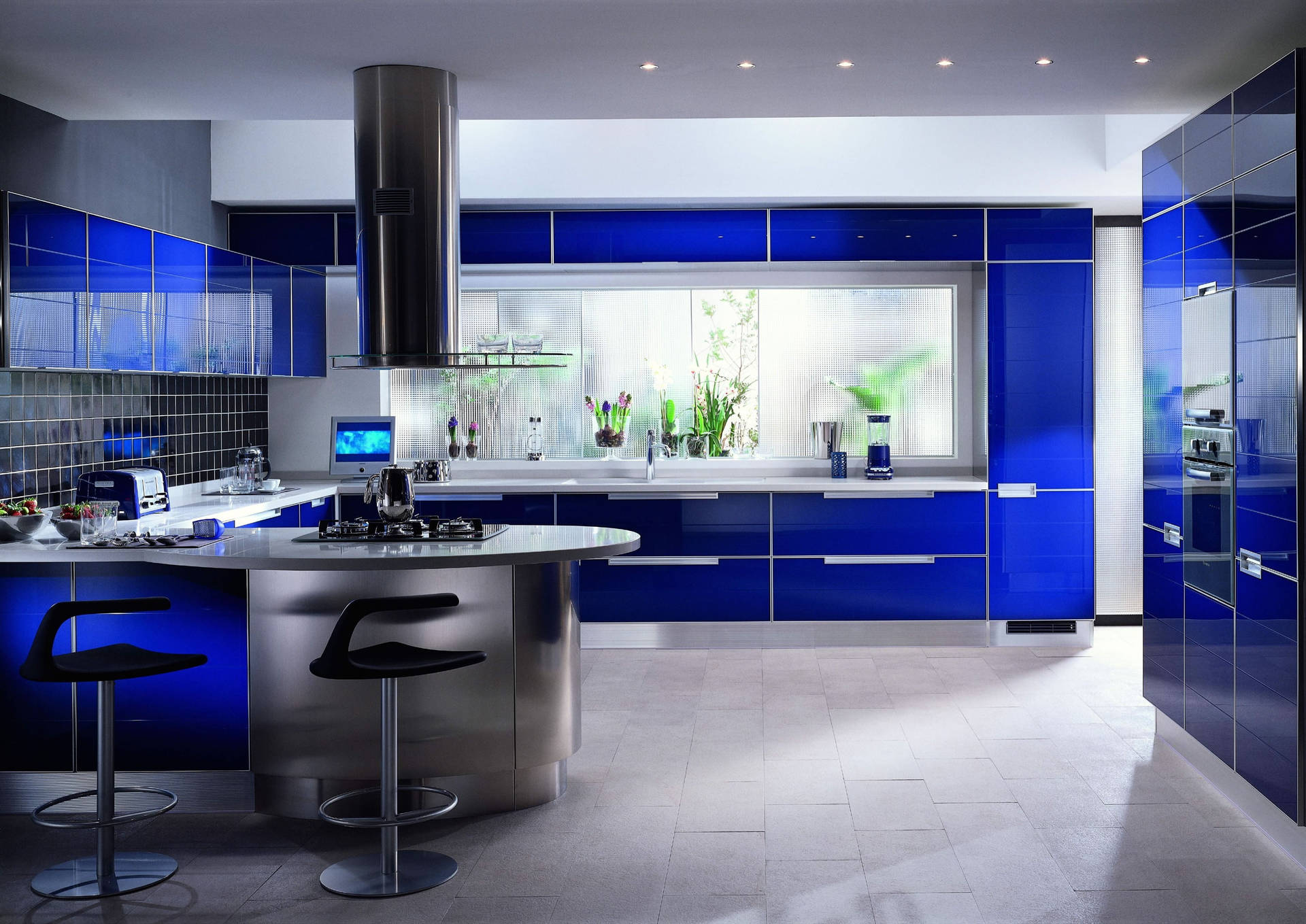 Bright Blue Kitchen Design Wallpaper