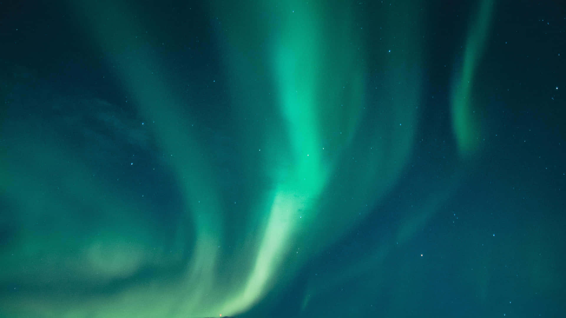 L'auroraboreale In Islanda Sfondo