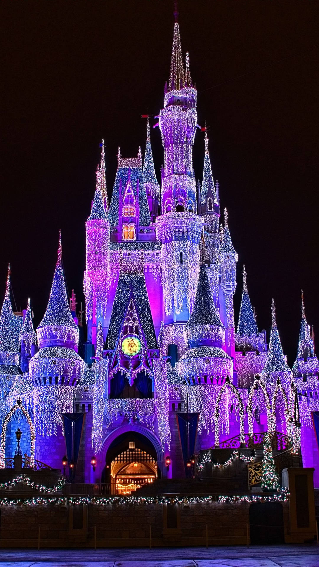 Bright Disney Castle Wallpaper
