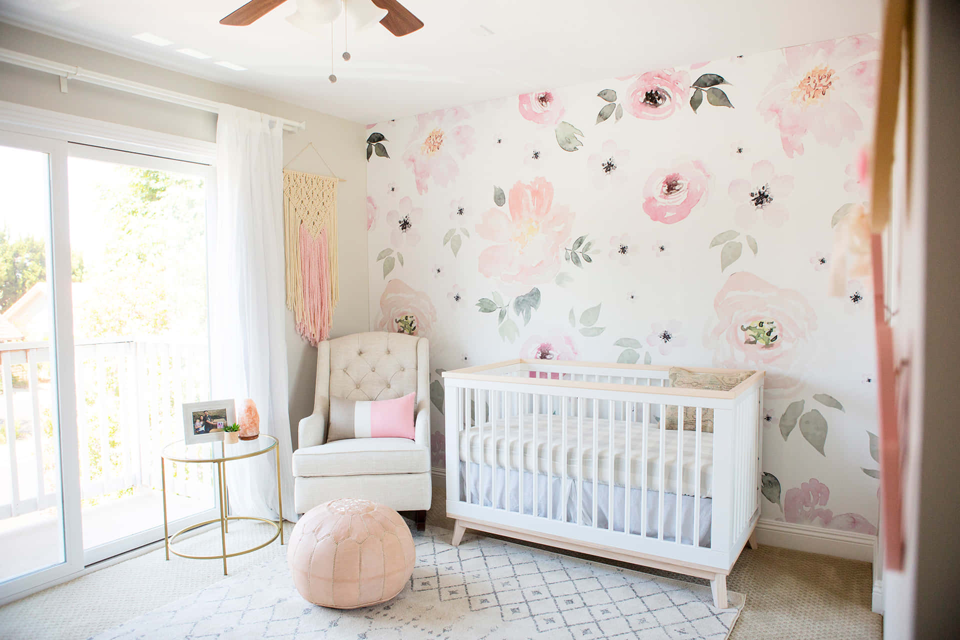 Bright Floral Nursery Room Wallpaper