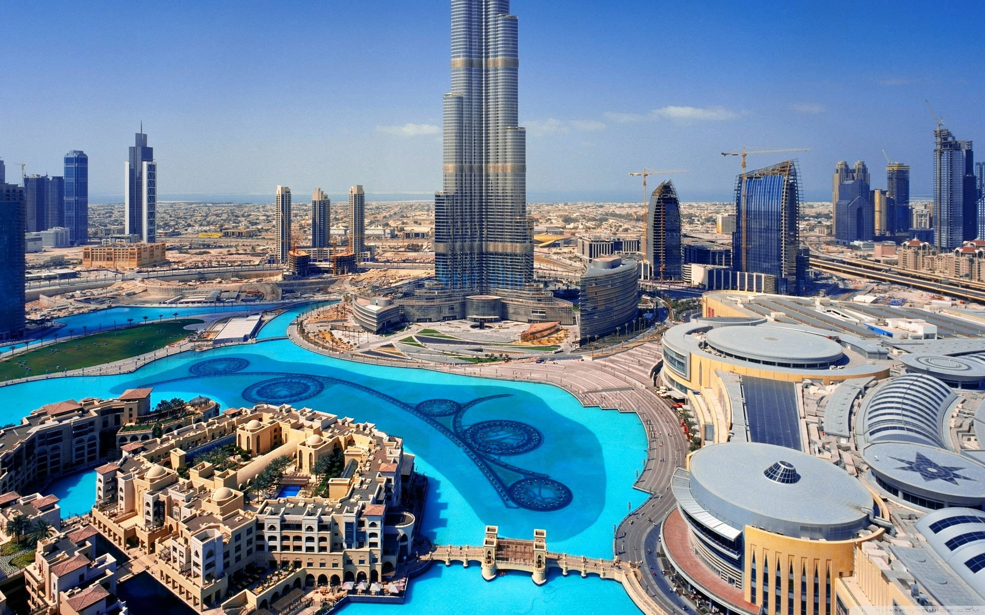 Strahlendersonniger Tag In Dubai 4k Wallpaper