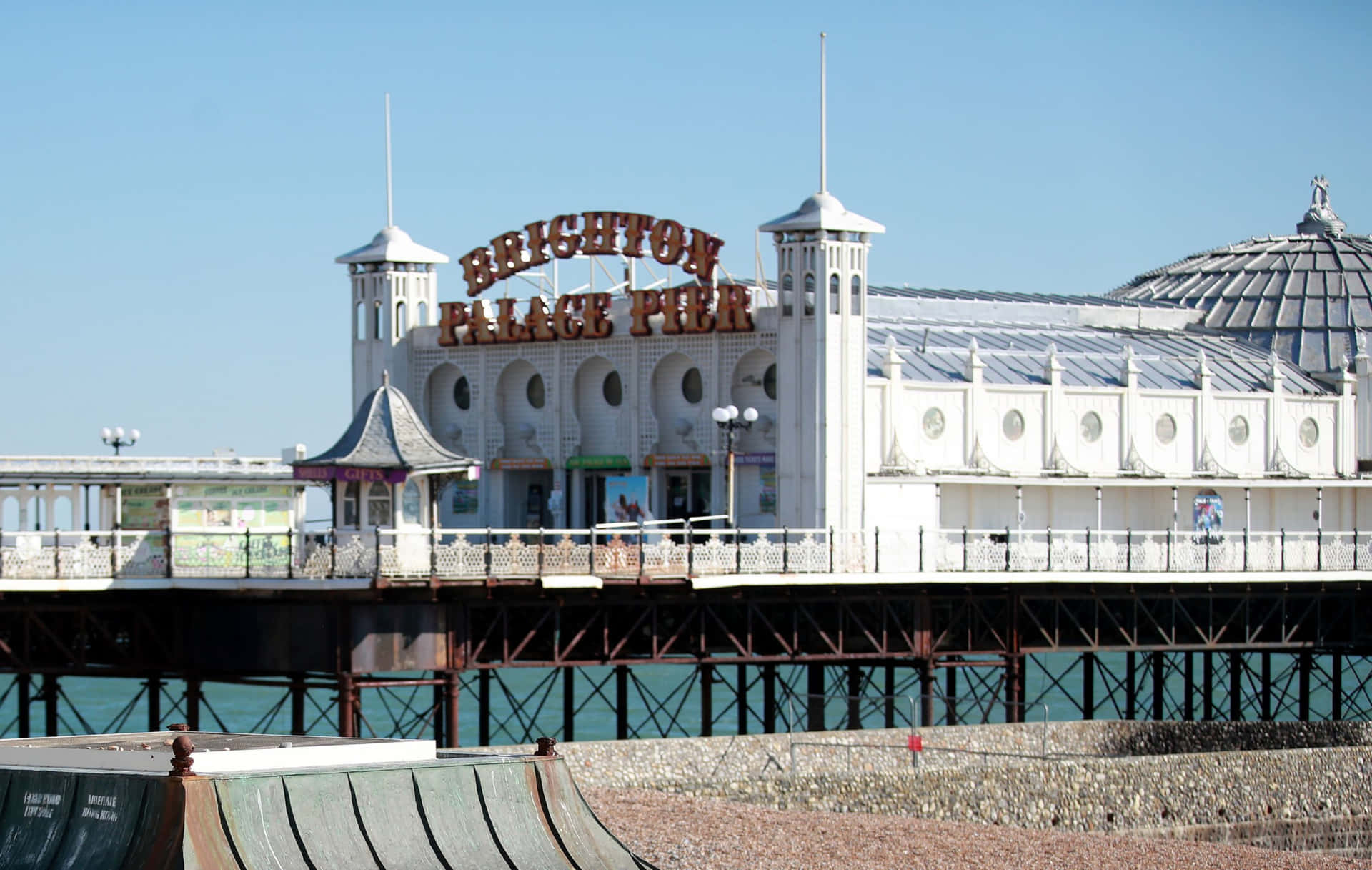 Brighton Pier at Twilight Wallpaper