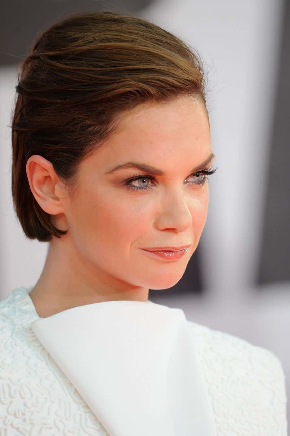 "british Actress Ruth Wilson Glowing At A Red Carpet Event" Wallpaper