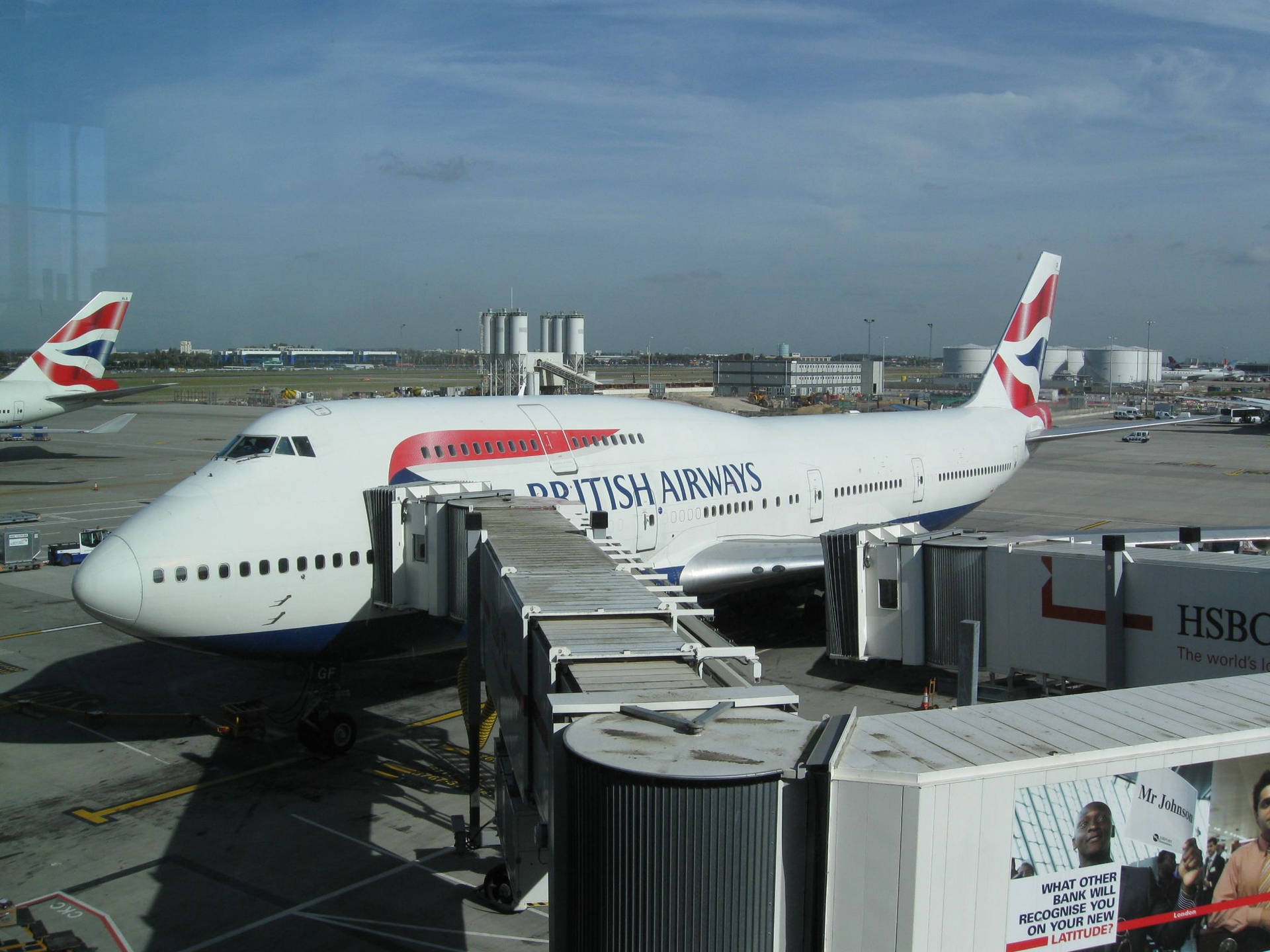 Brittiskaairways Boeing 747 På London Heathrow Flygplats. Wallpaper
