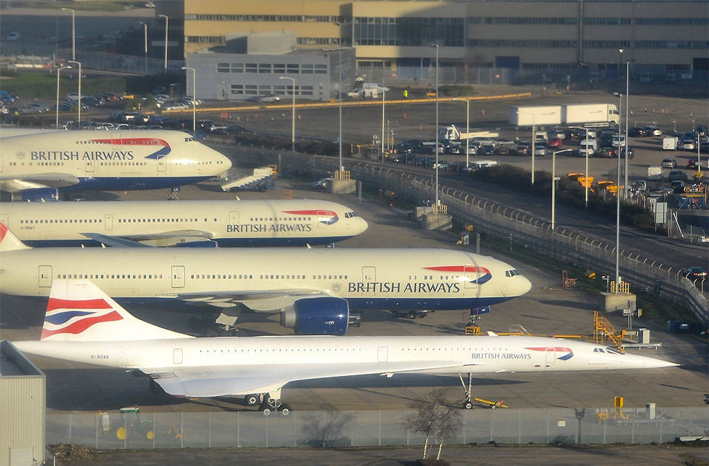 Britishairways Flugzeugrampe Mit Verschiedenen Flugzeugen Wallpaper