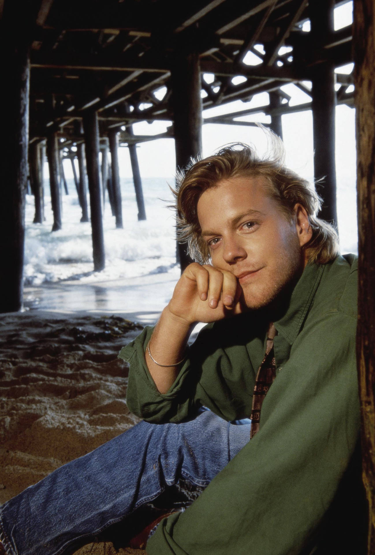British Canadian Actor Younger Kiefer Sutherland Photoshoot Wallpaper