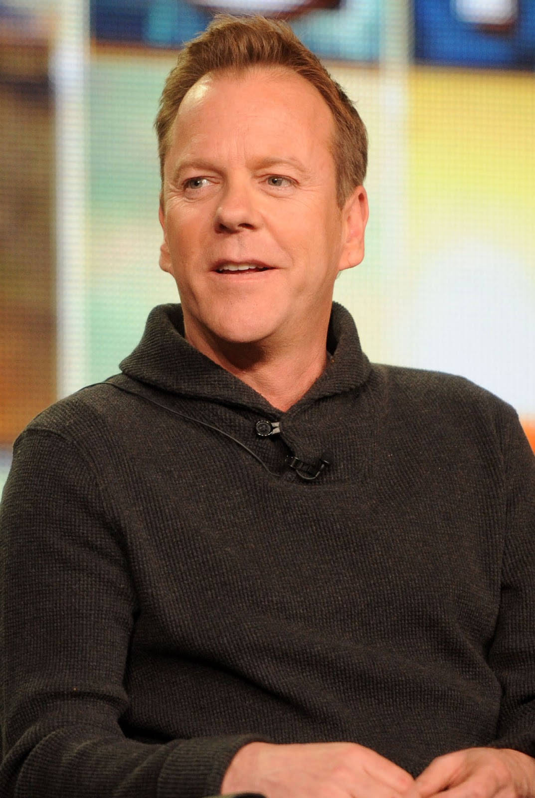 British Canadian Kiefer Sutherland The Hollywood Reporter Interview Wallpaper