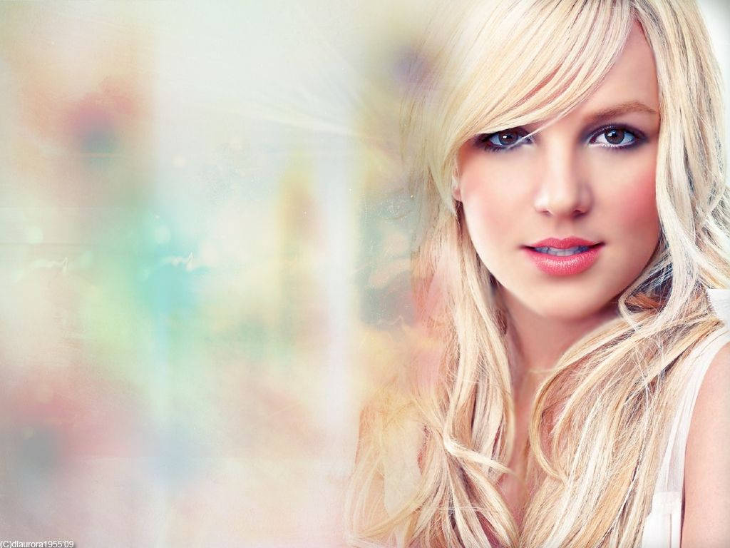 Pop Star Britney Spears Looks Vibrant and Colorful Wallpaper