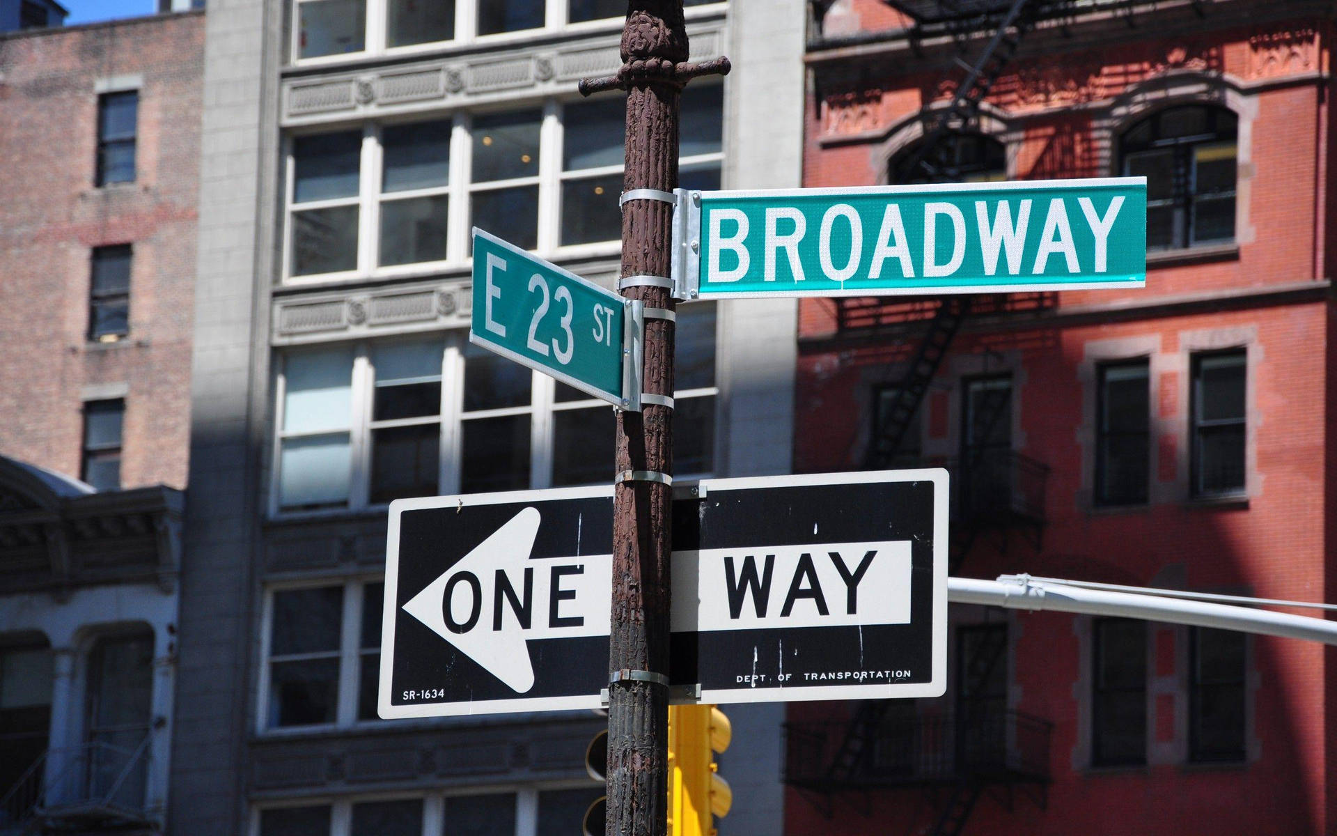 Derlebhafte Broadway In New York Ist Der Treffpunkt Für Erstaunliches Talent Wallpaper