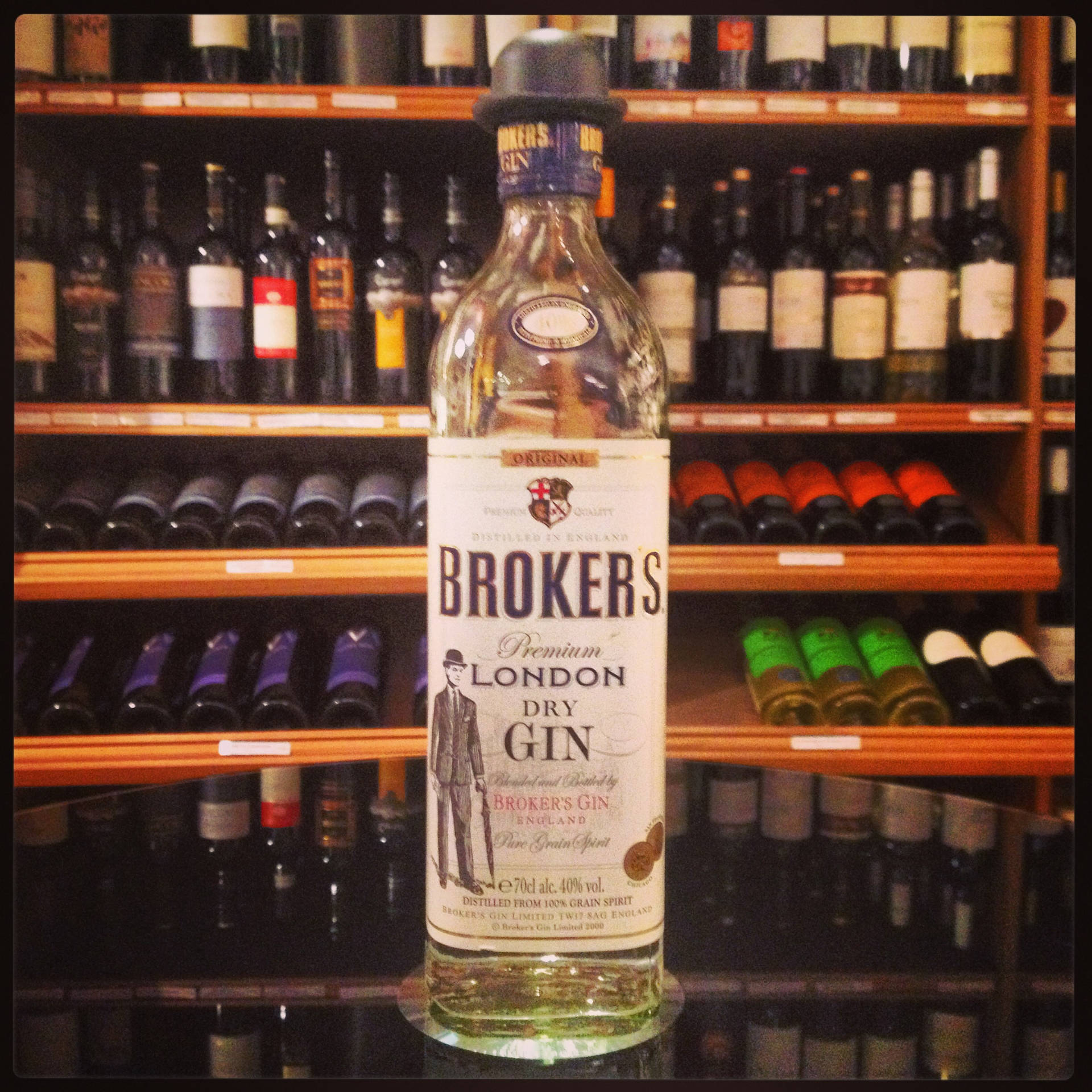 Brokers Gin Famous Drink Wallpaper