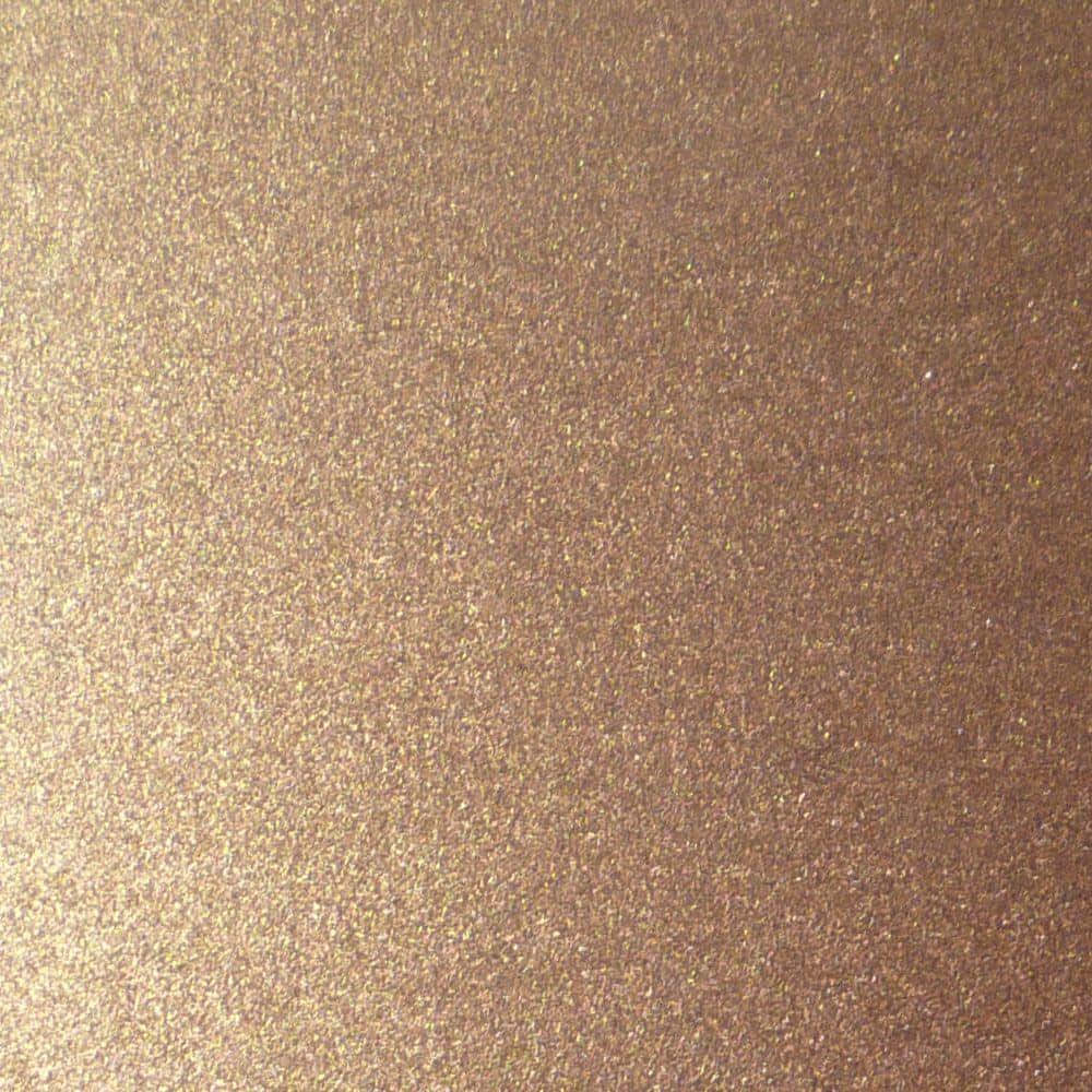 Enbrun Bärbar Dator På Ett Bord Wallpaper