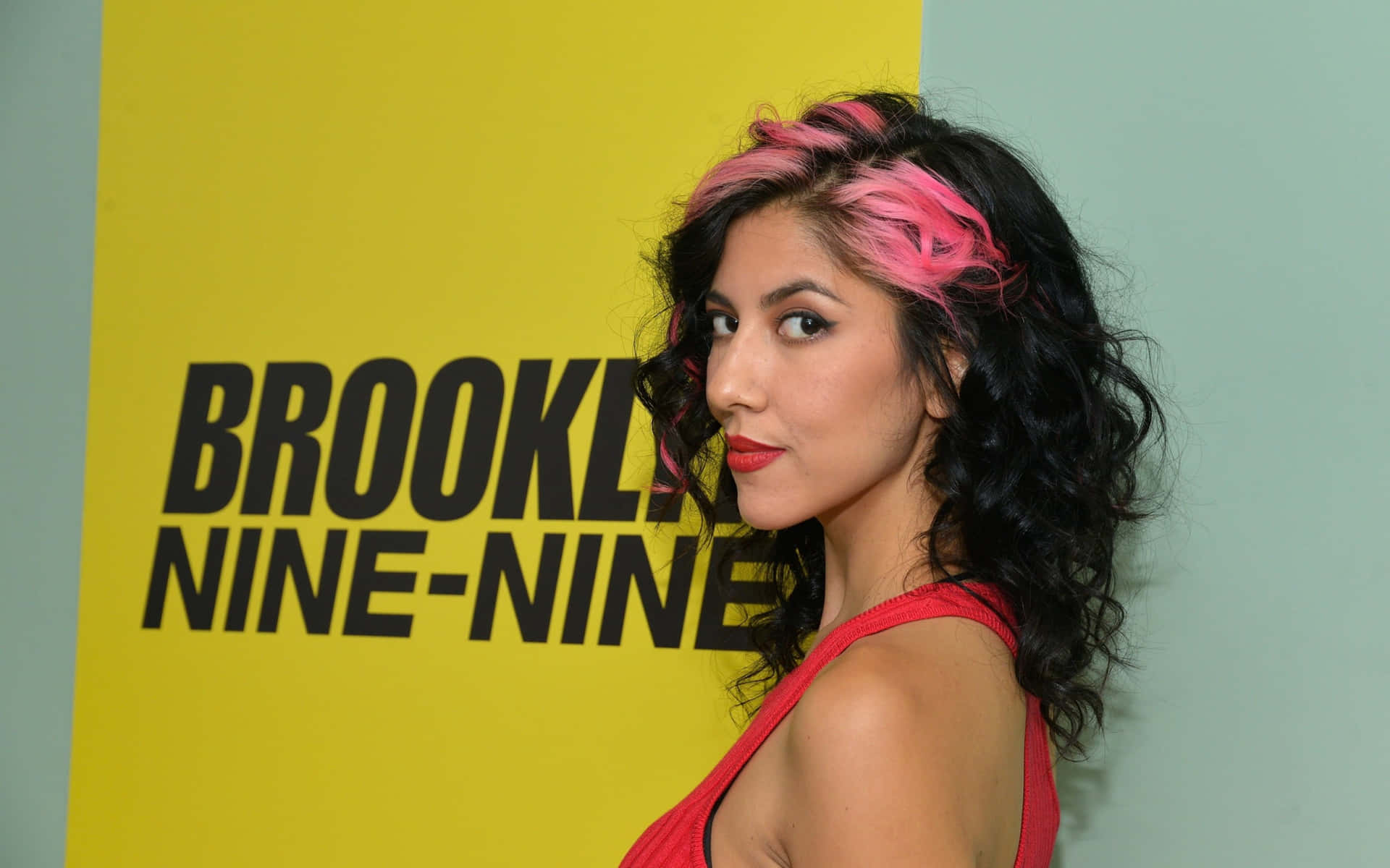 A Woman With Pink Hair At The Brooklyn Nine Nine Premiere