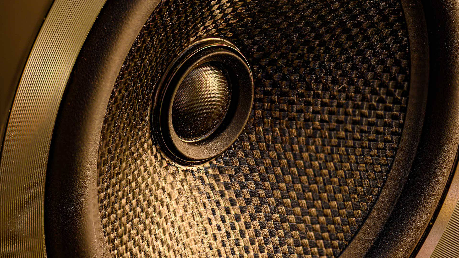 bass speaker wallpaper