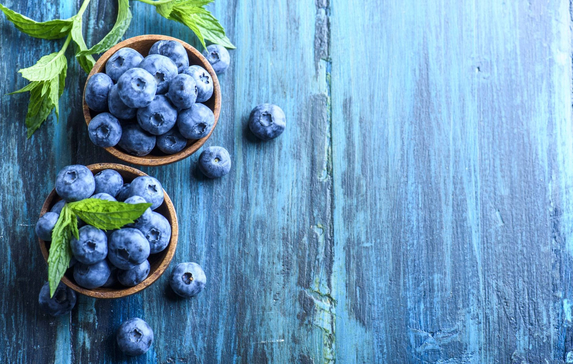 Brown Bowls Of Blueberries Wallpaper