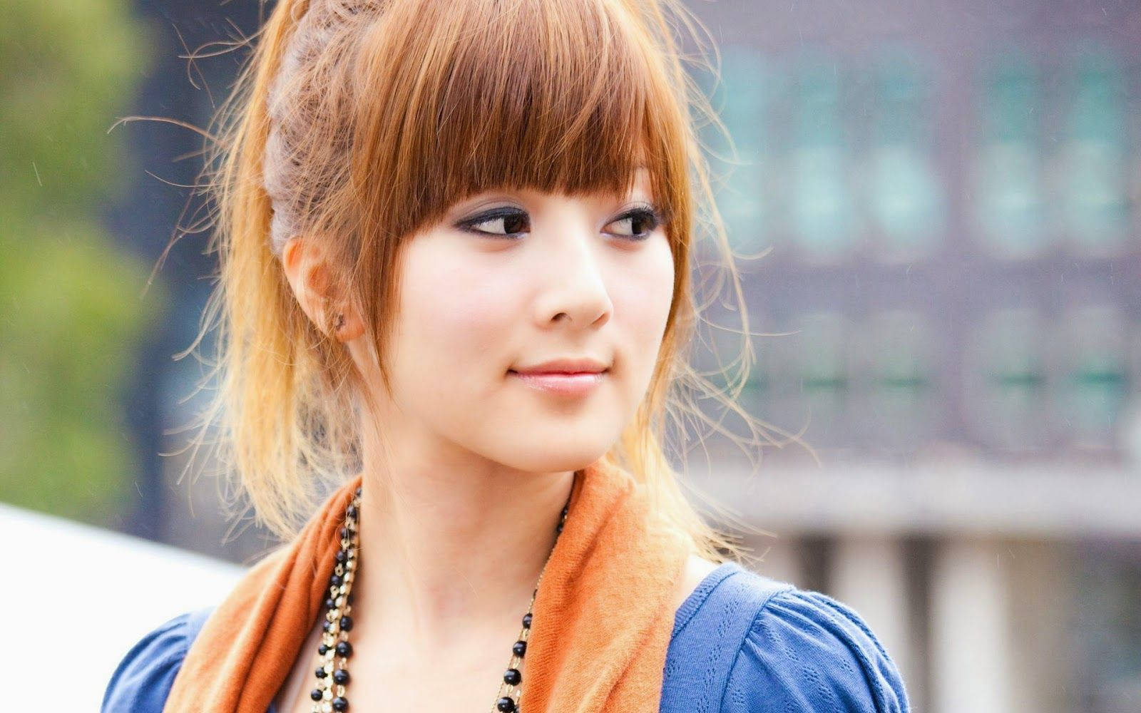 Brown Hair Chinese Girl Picture