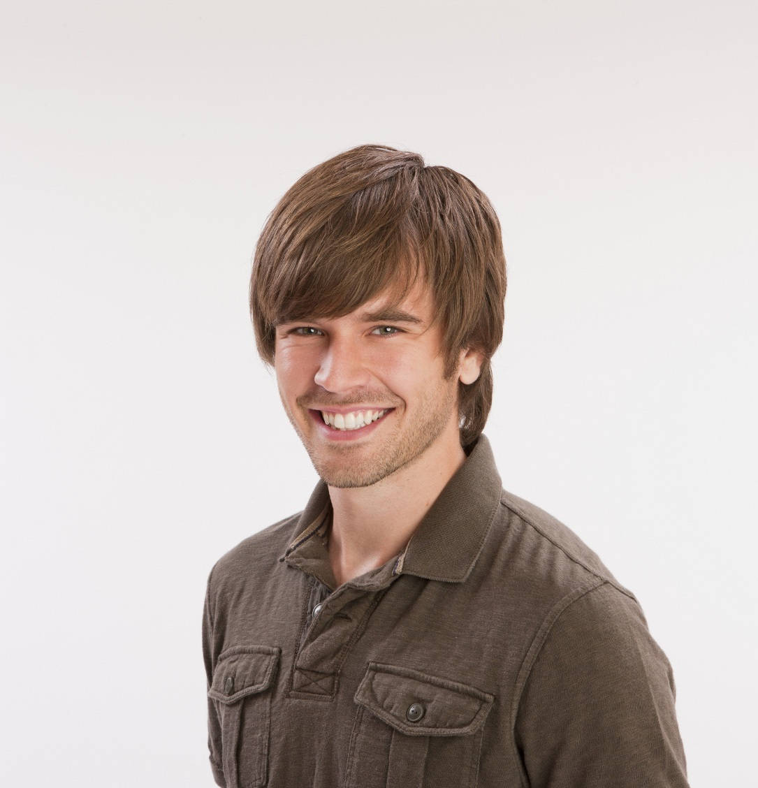 Brown Haired Graham Wardle Wallpaper