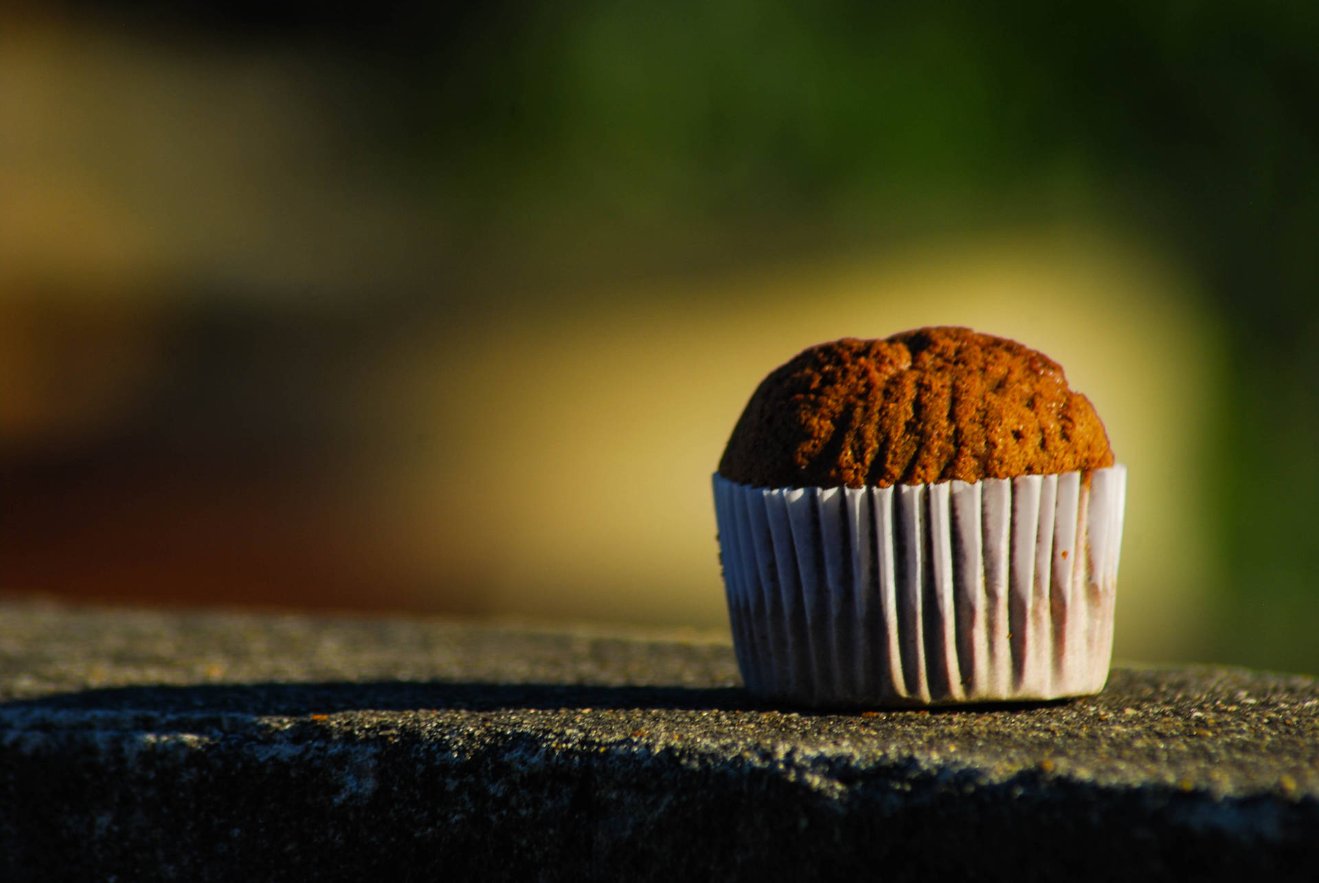 Brown Muffin In Blurry Background Wallpaper