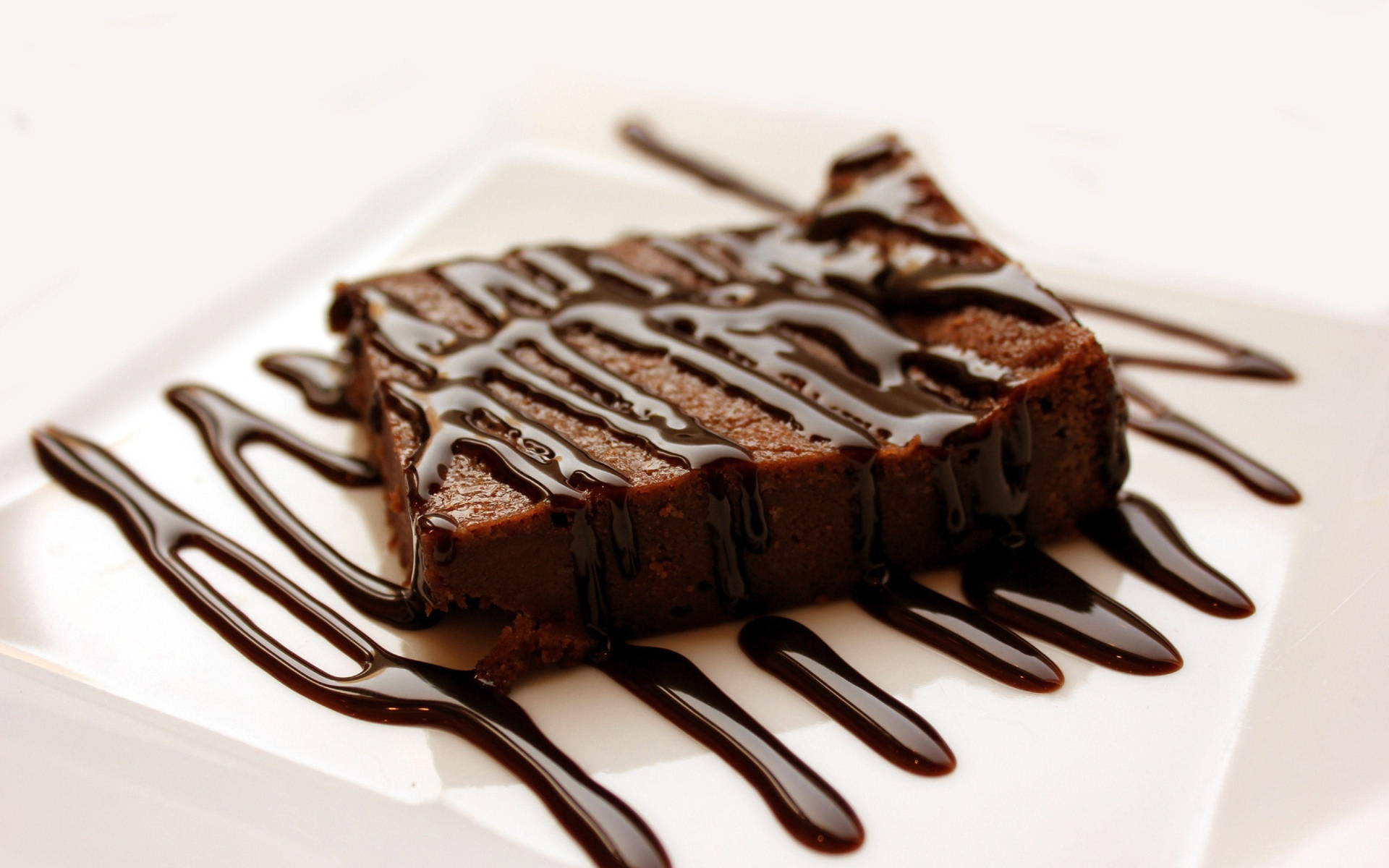 Brownie With Chocolate Drizzle