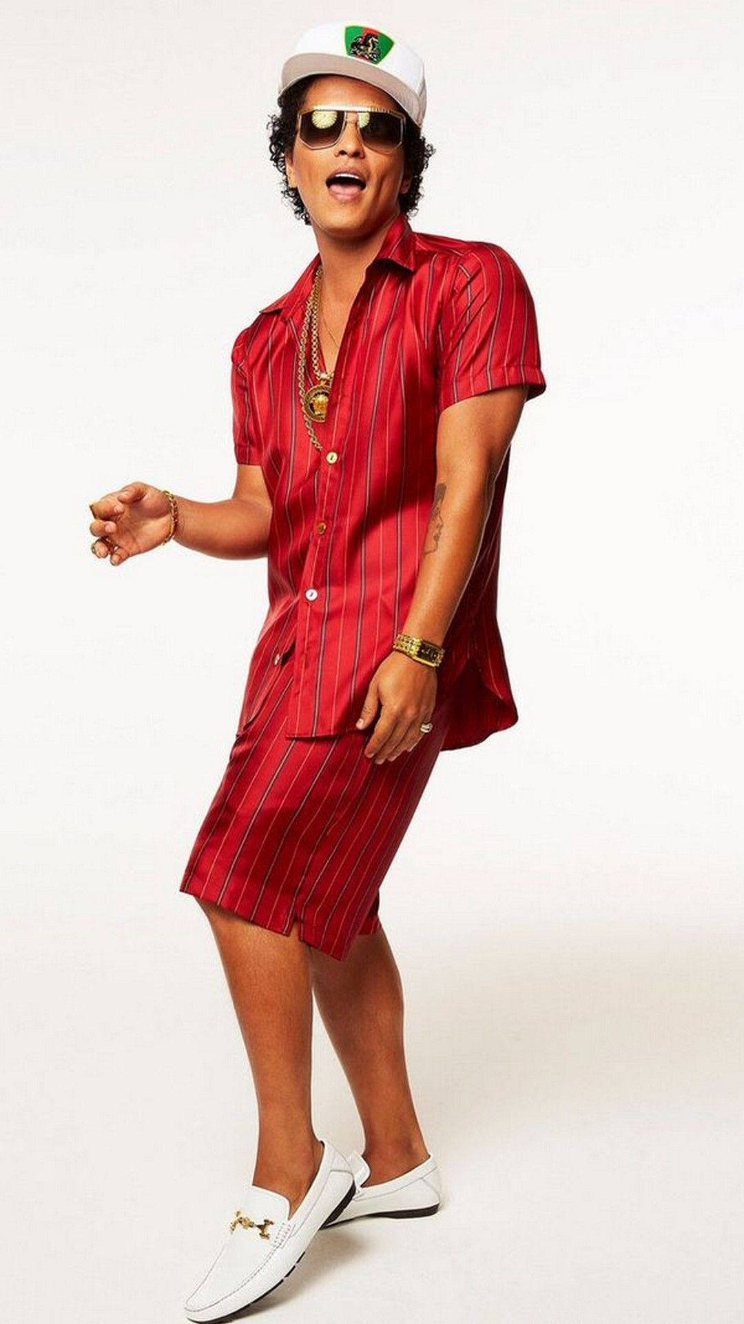 Bruno Mars 24k Magic Outfit