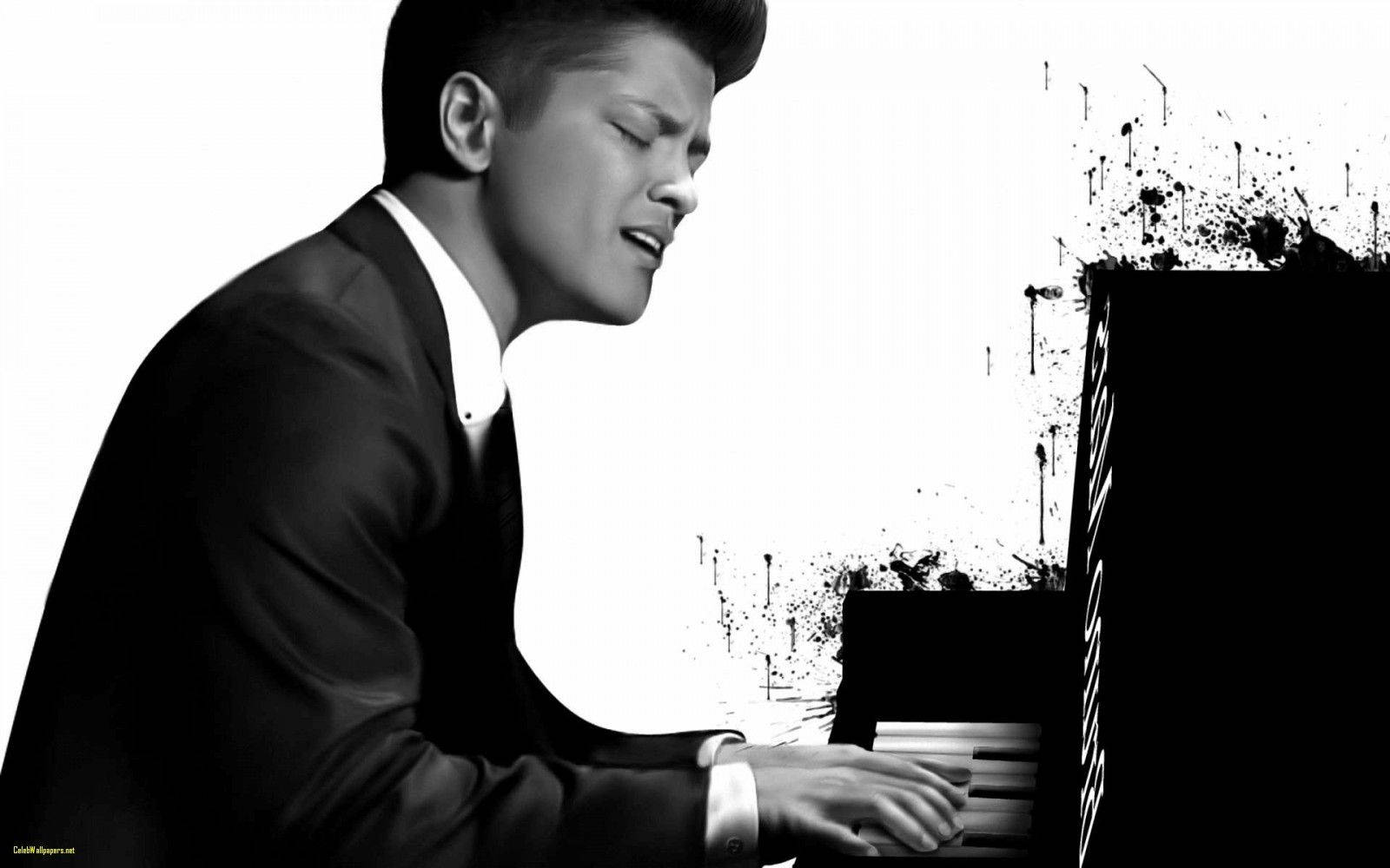 Bruno Mars Performing at the Piano Wallpaper