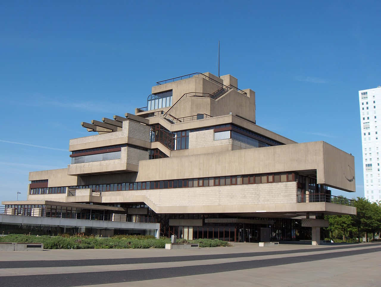 Brutalist Architecture Building Wallpaper