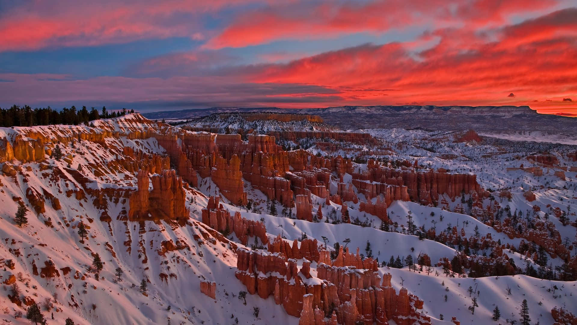 Bryce Canyon National Park Patches Of Snow Wallpaper