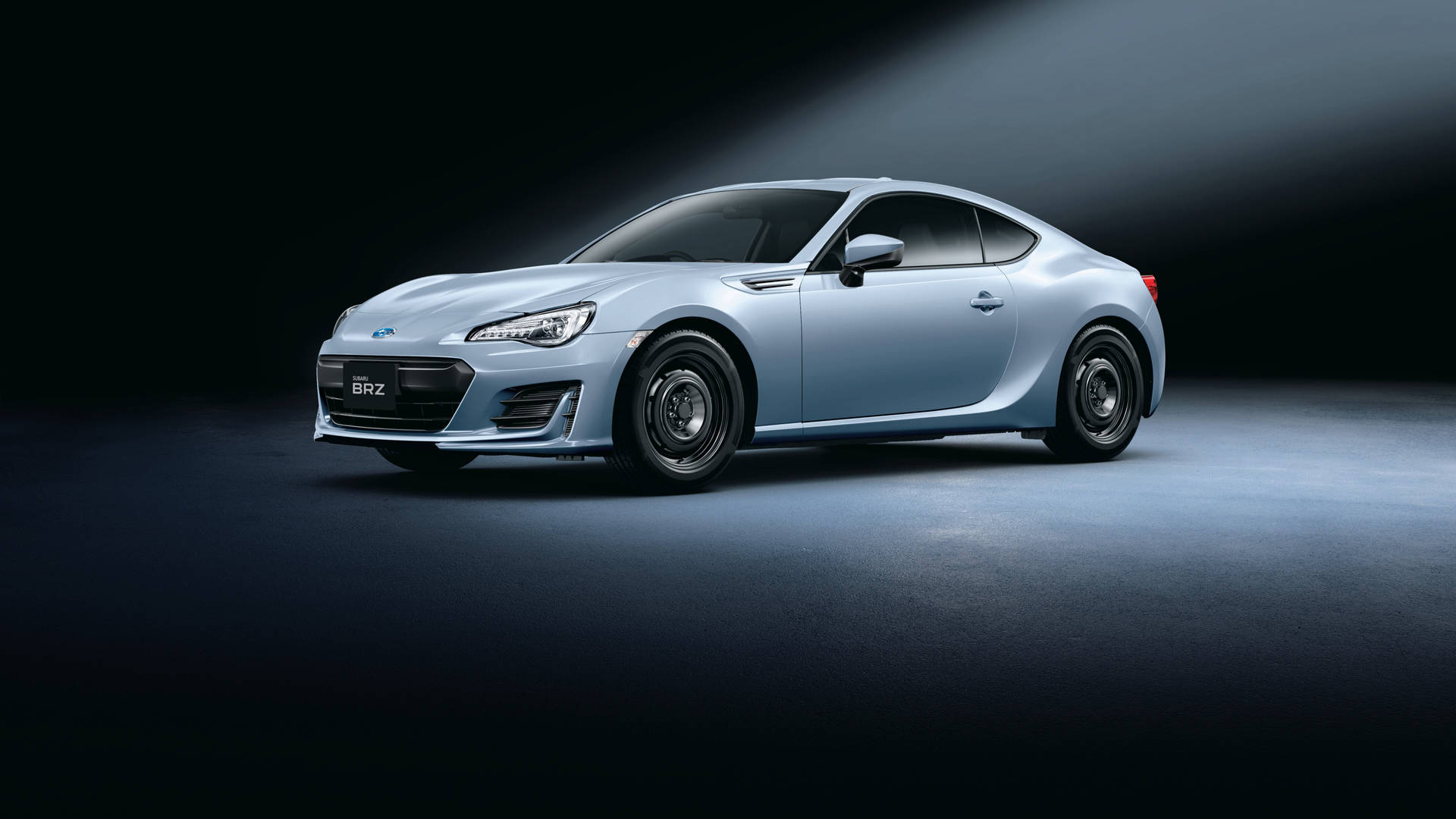 Brz With The Spotlight Wallpaper