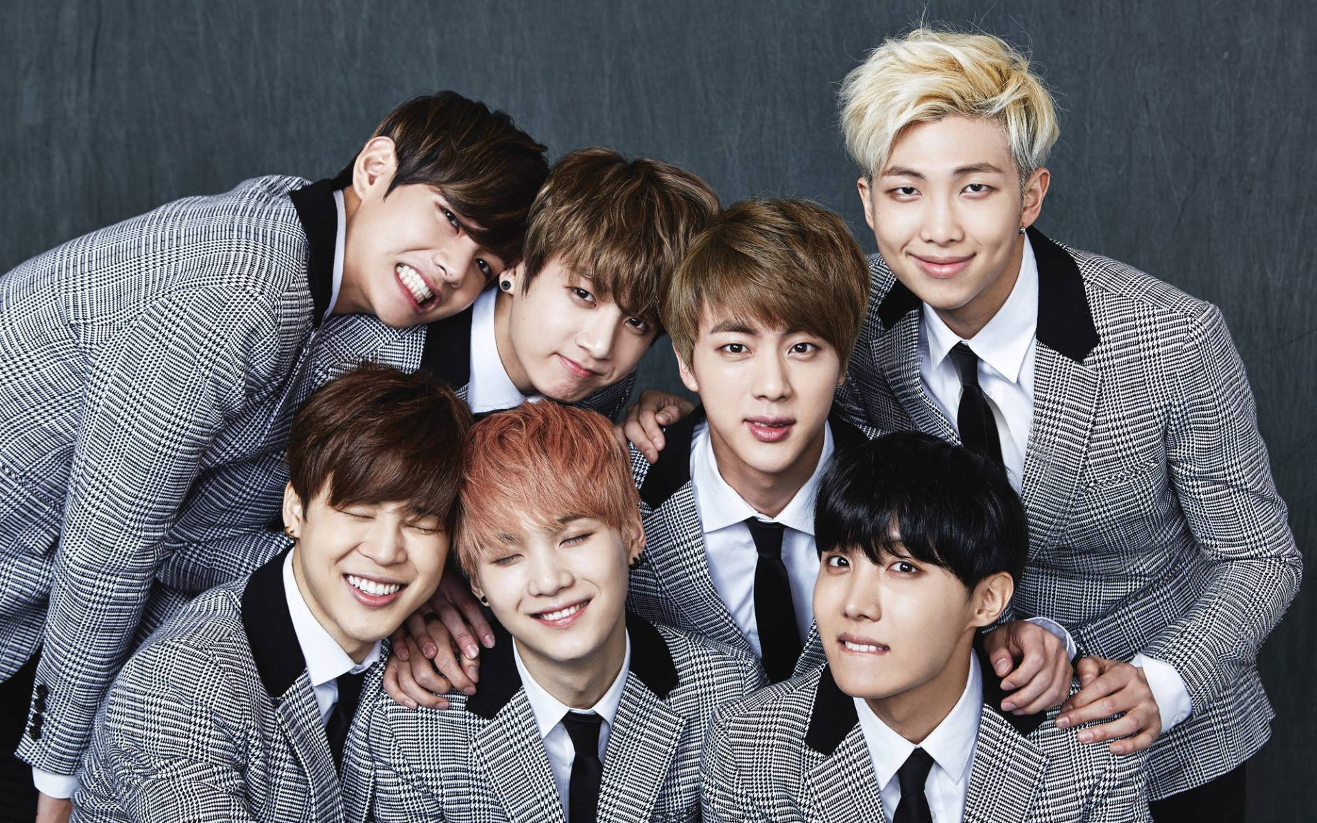 BTS Group Photo In Gray Suits Wallpaper