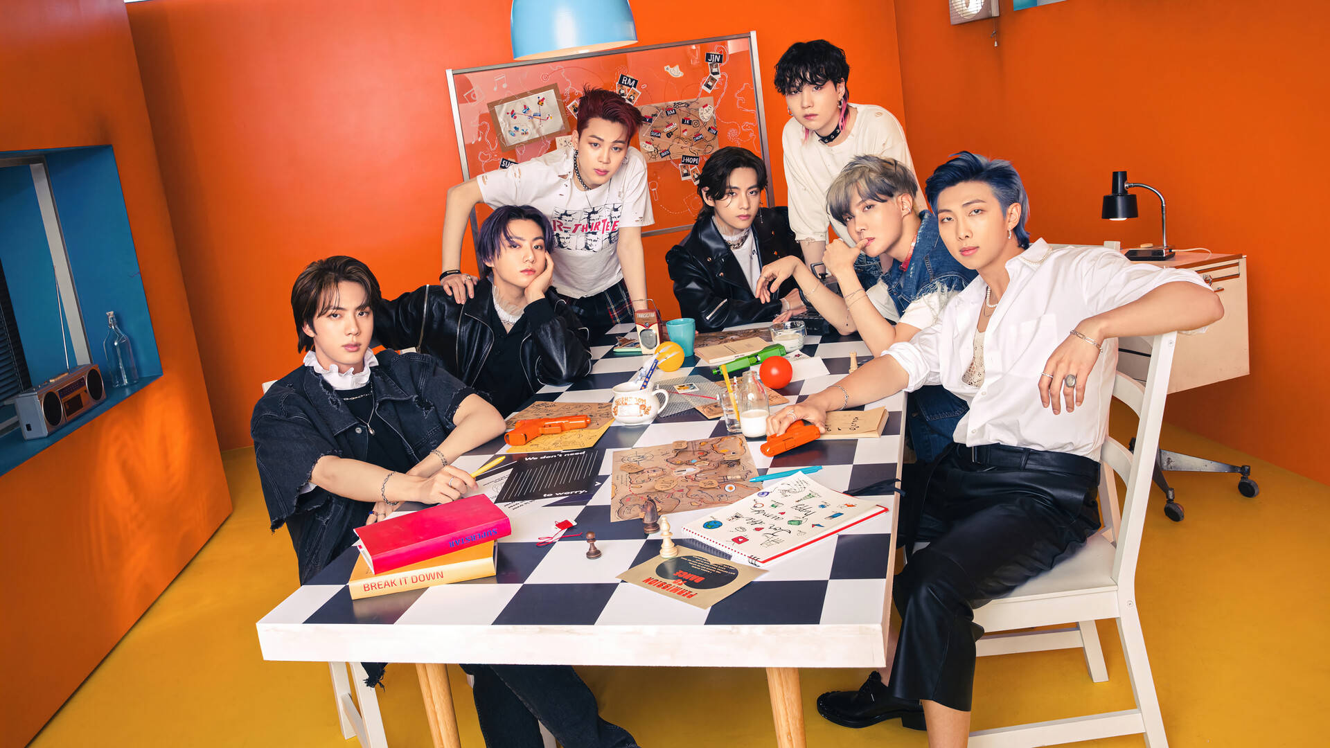 BTS Group Photo In Orange Room Wallpaper