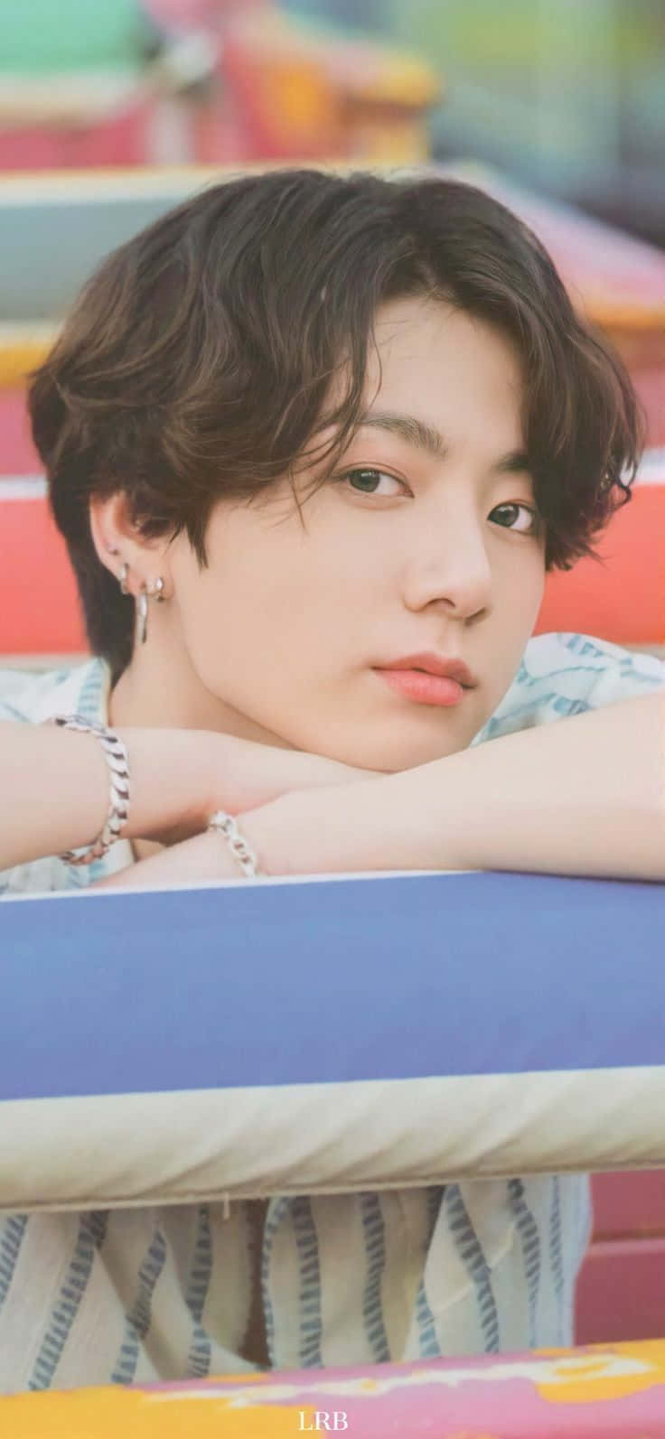 Чонгук 65. Jungkook long hair.