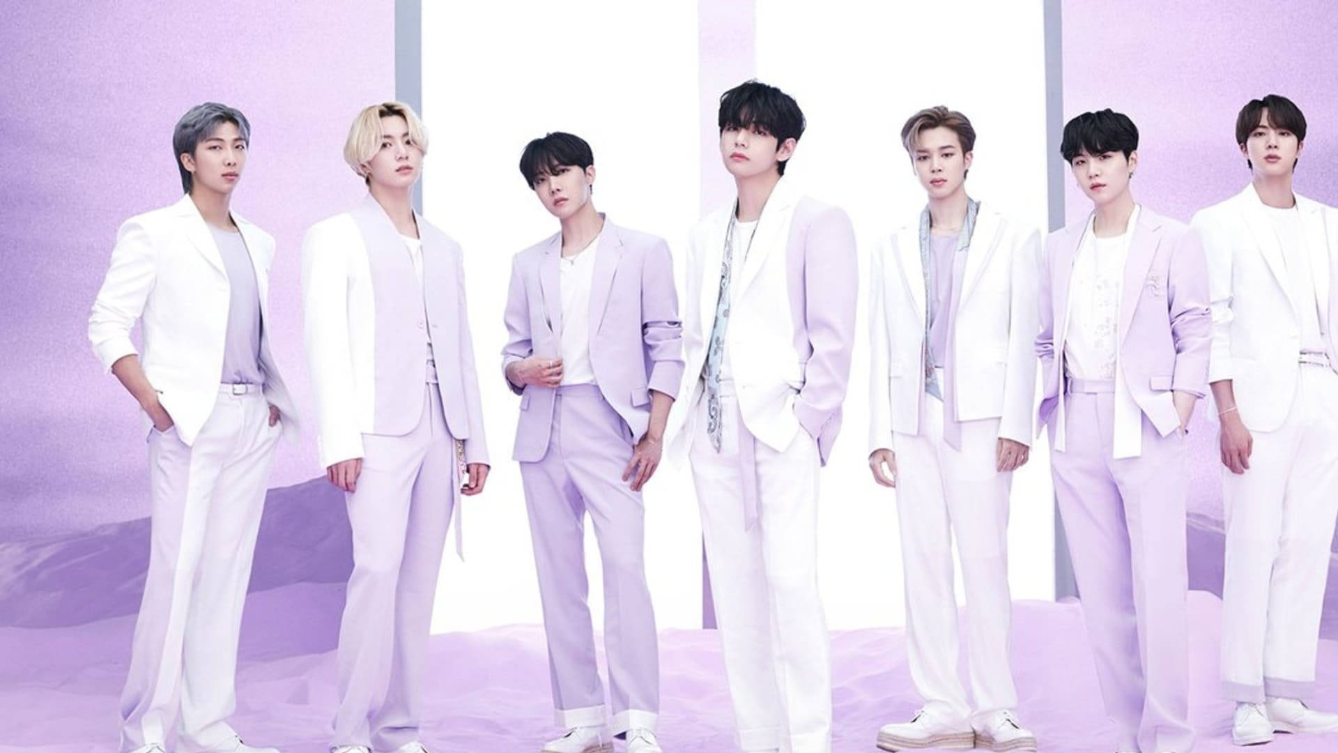 BTS K-Pop Pastel Purple Wallpaper