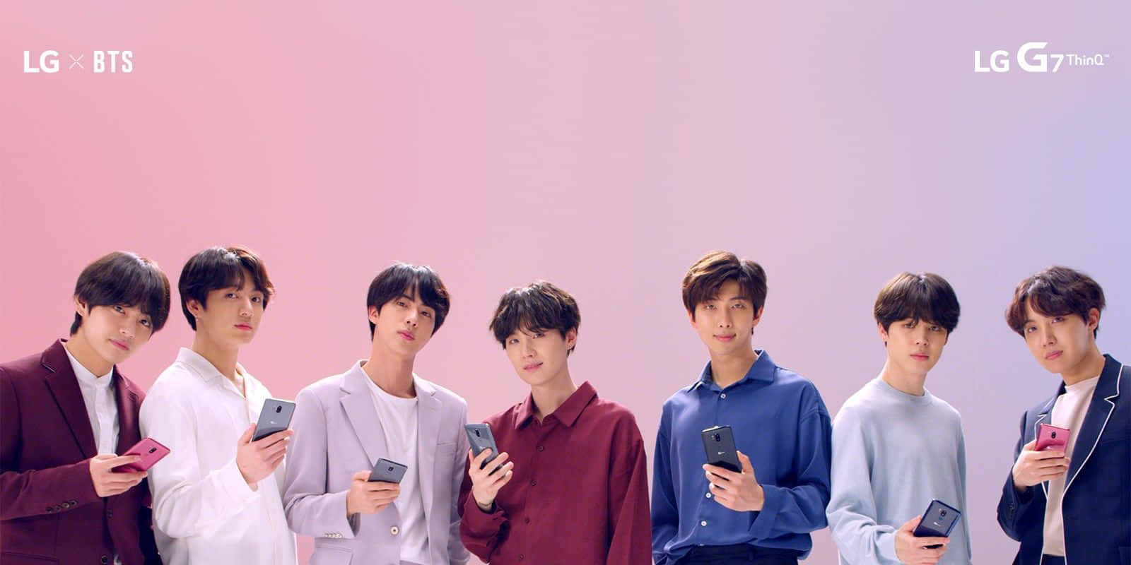 Lg G5 Ad Featuring A Group Of Young Men Wallpaper