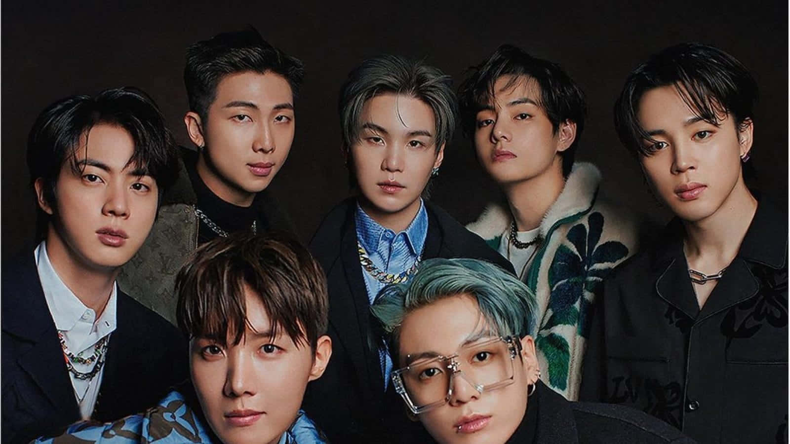 BTS Photoshoot Vogue Hongkong Cover Wallpaper