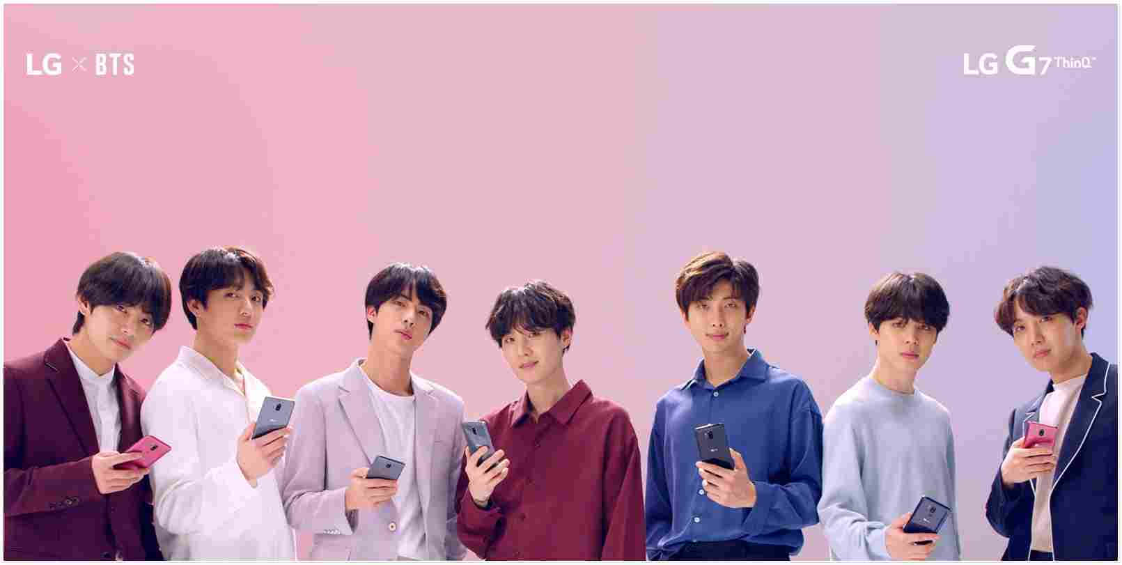 BTS Pink Æstetisk Skrivebords Tapet Wallpaper