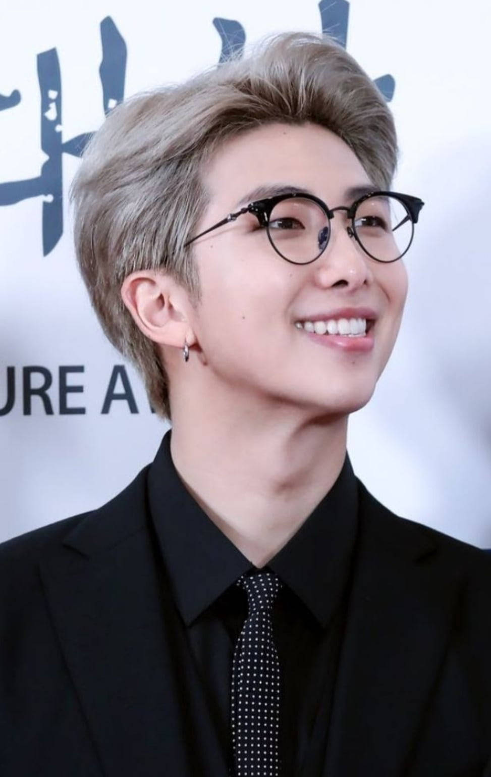 BTS RM Søde briller fotografi tapet Wallpaper
