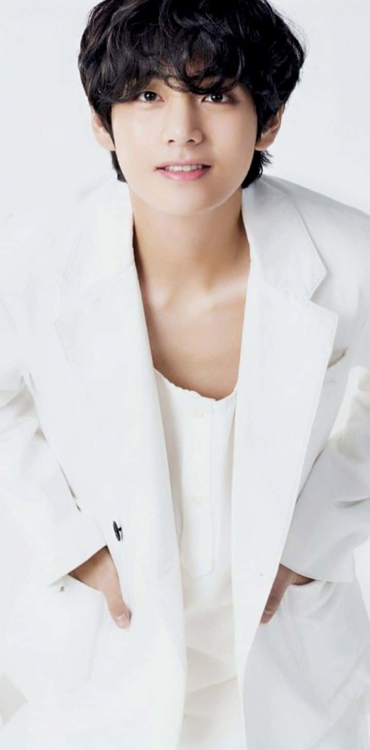 BTS x Louis Vuitton  Kim taehyung, Jin in suit photoshoot, Kim taehyung  wallpaper