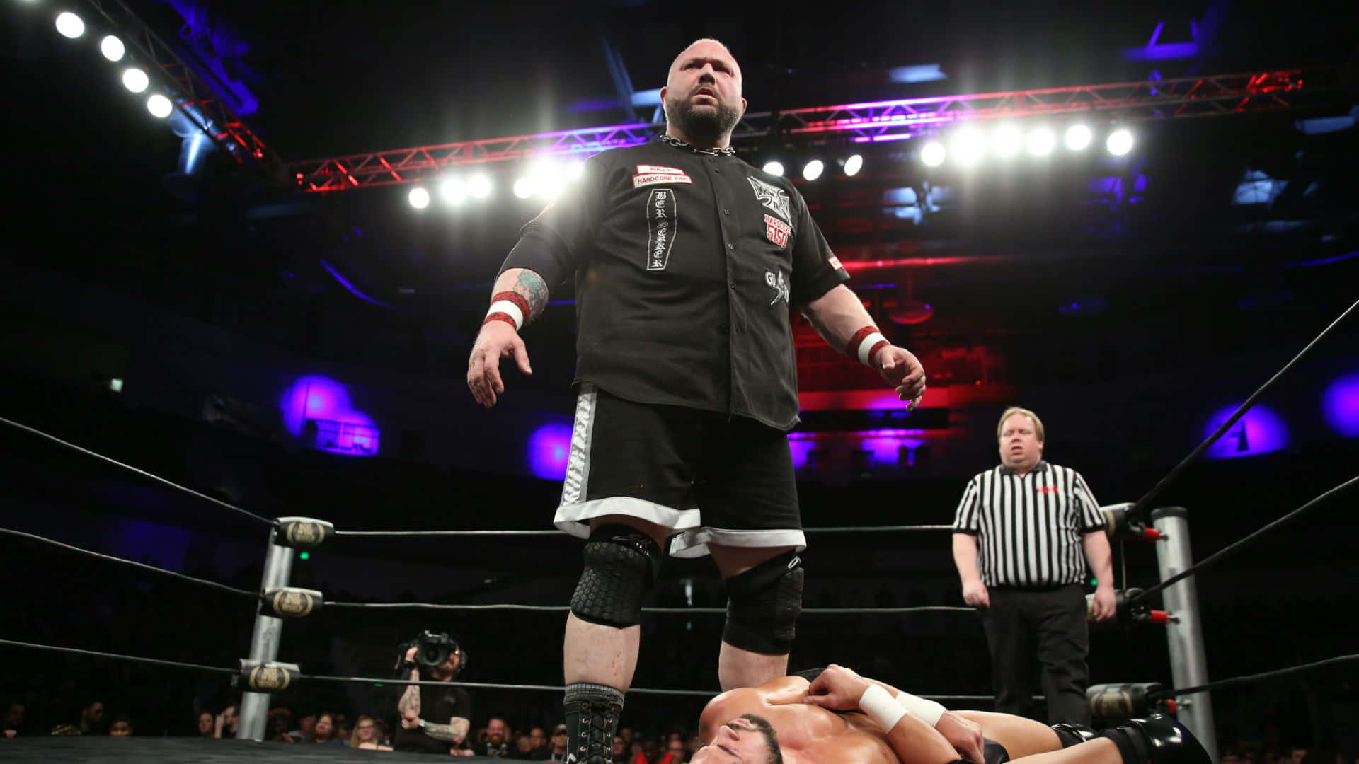 Bubba Ray Dudley Standing Inside Ring Wallpaper